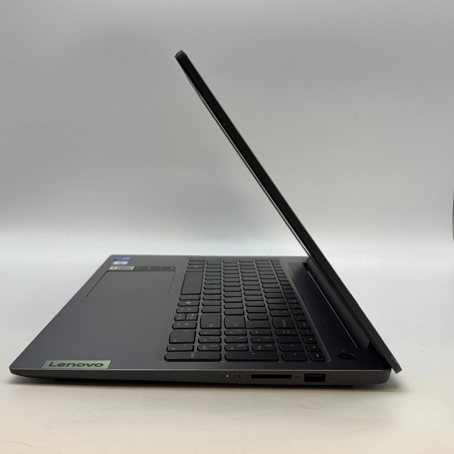 Lenovo IdeaPad Slim 3 15IRU9 15.6" 5 120U 1.4GHz 8GB RAM 256GB SSD