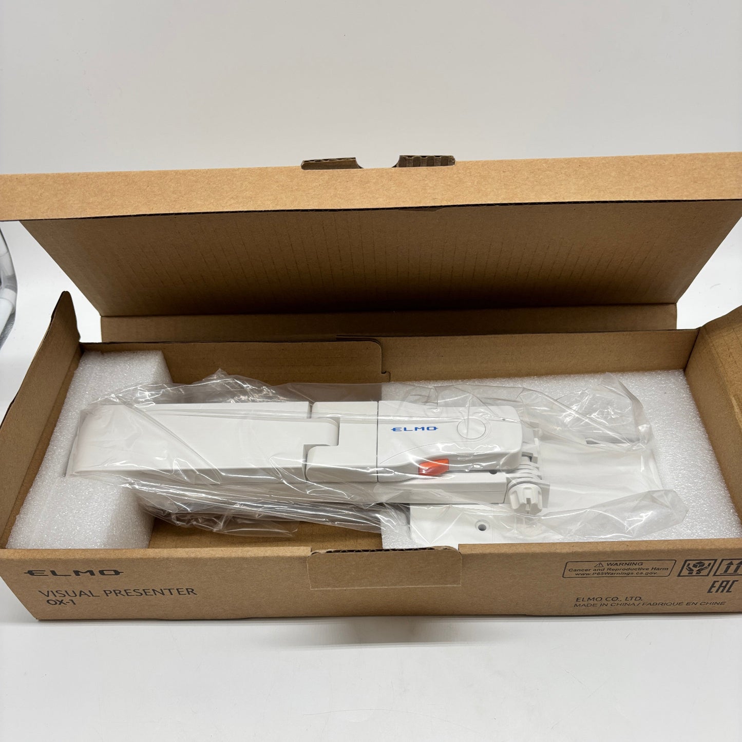 New Elmo Visual Presenter Document Camera 0X-1