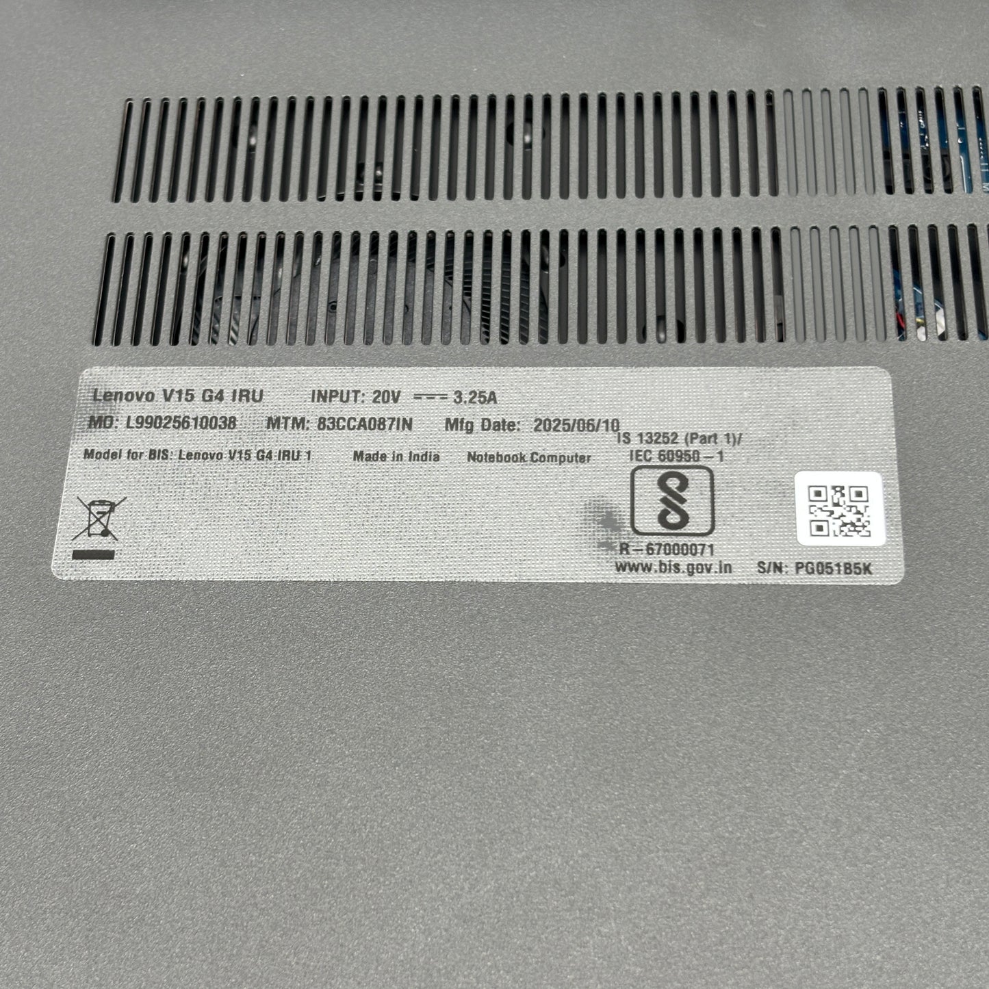 Lenovo V15 G4 IRU 15.6" i5-13420H 2.1GHz 16GB RAM 512GB SSD