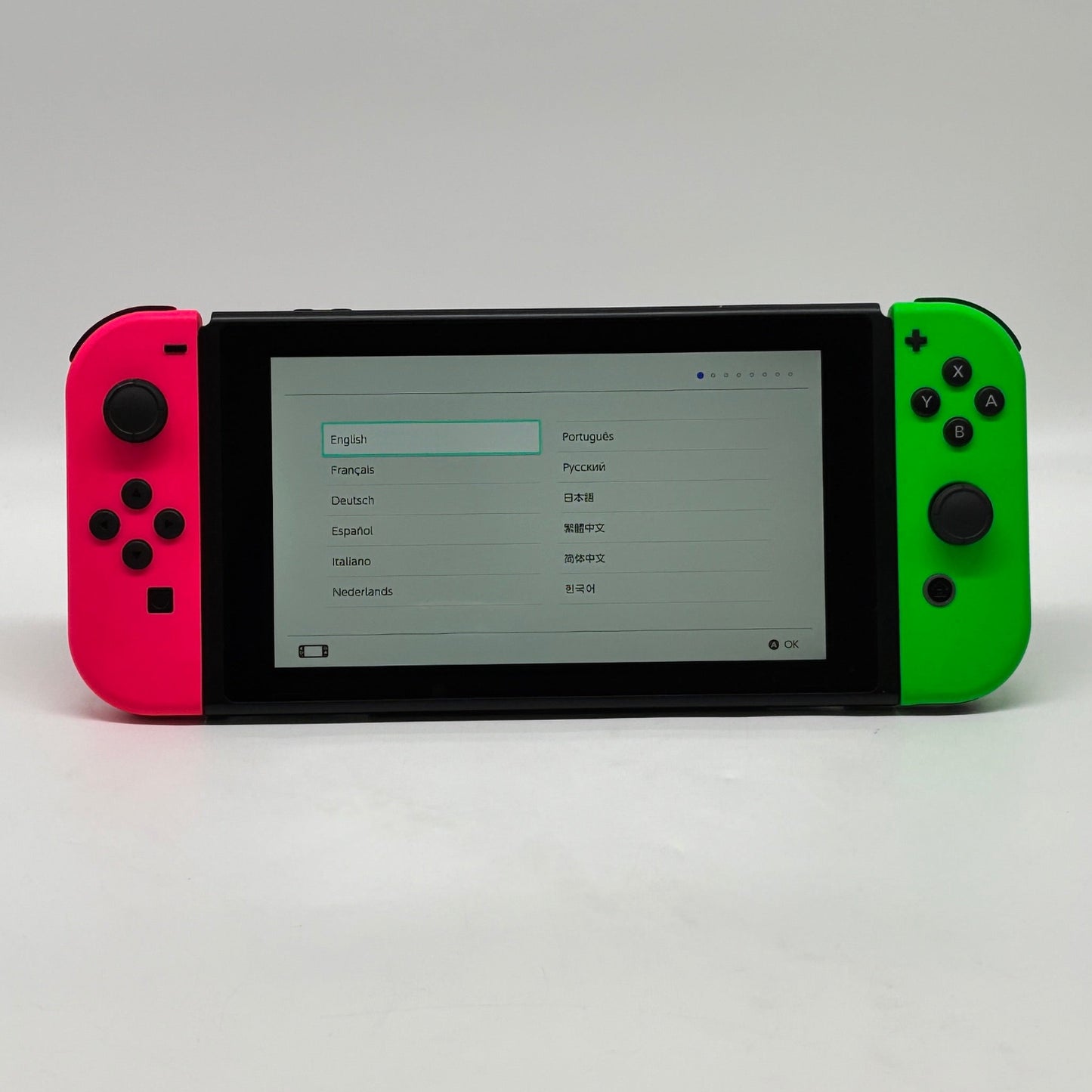 Nintendo Switch v2 Video Game Console HAC-001(-01) Black