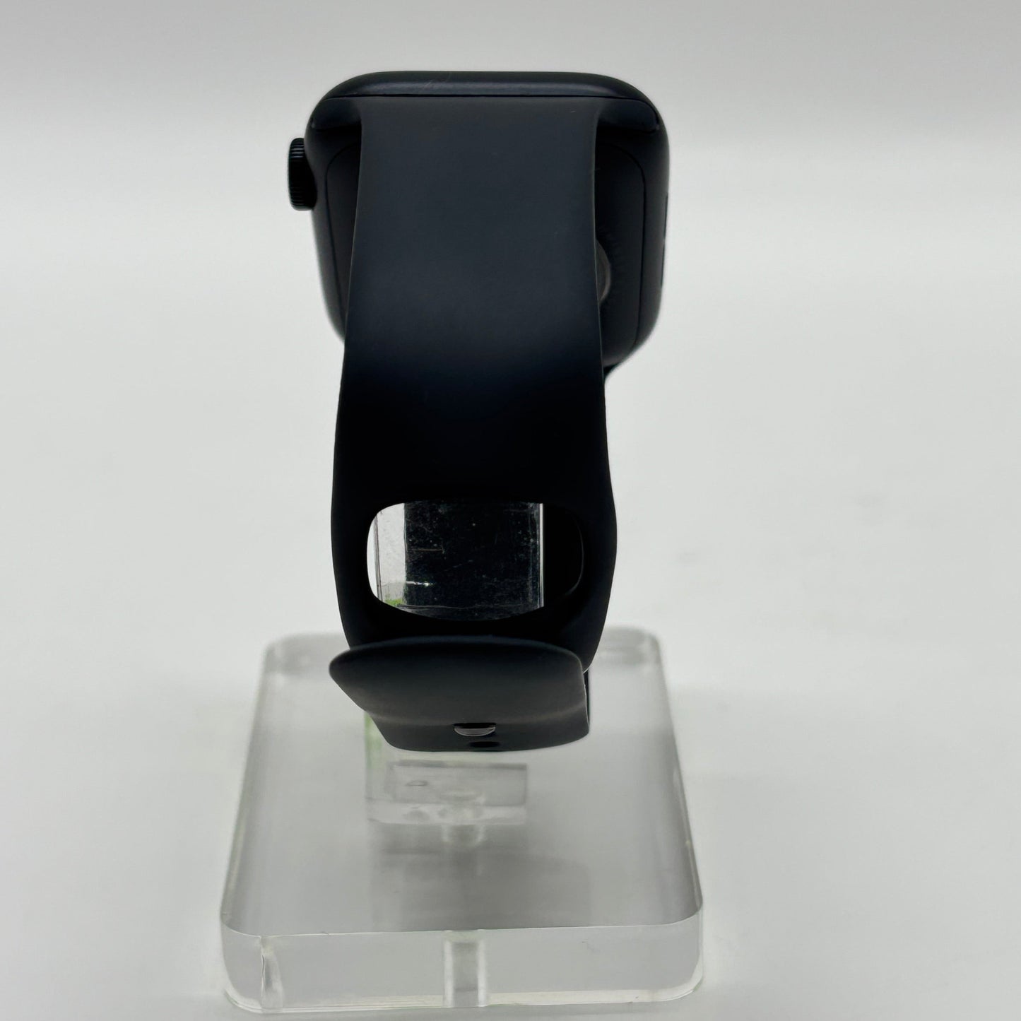 GPS Only Apple Watch SE 2nd Gen 44MM Midnight Aluminum Midnight Sport Band A2723