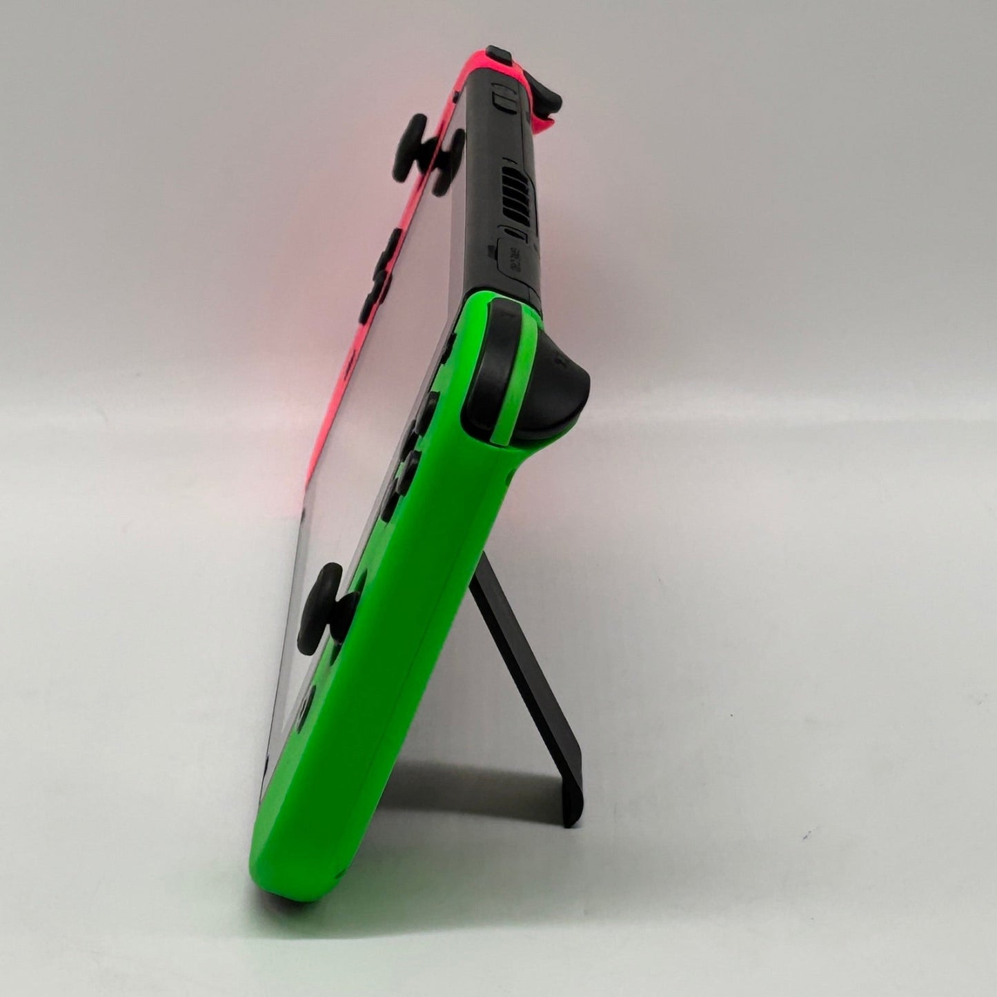 Nintendo Switch v2 Video Game Console HAC-001(-01) Black