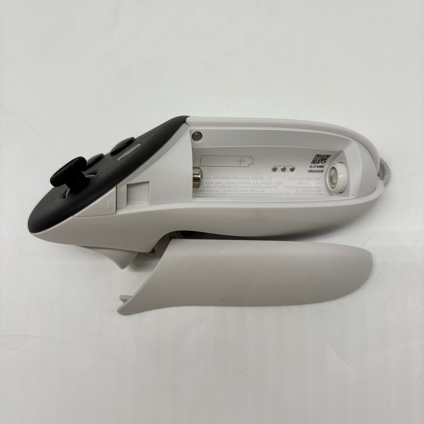 Meta Quest 3S 128GB Standalone All-in-One VR Headset P97