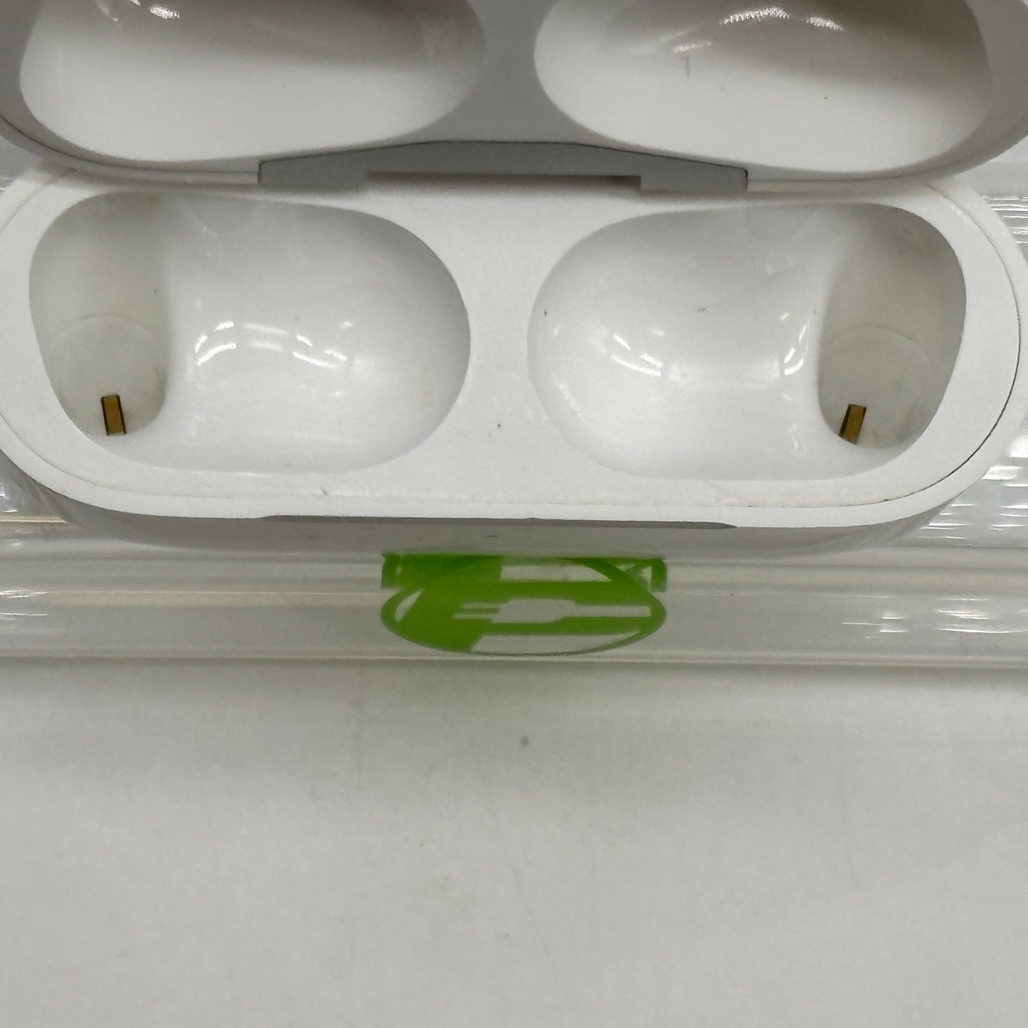 Apple AirPods Pro 1st Gen with Charging Case A2084 A2083 A2190