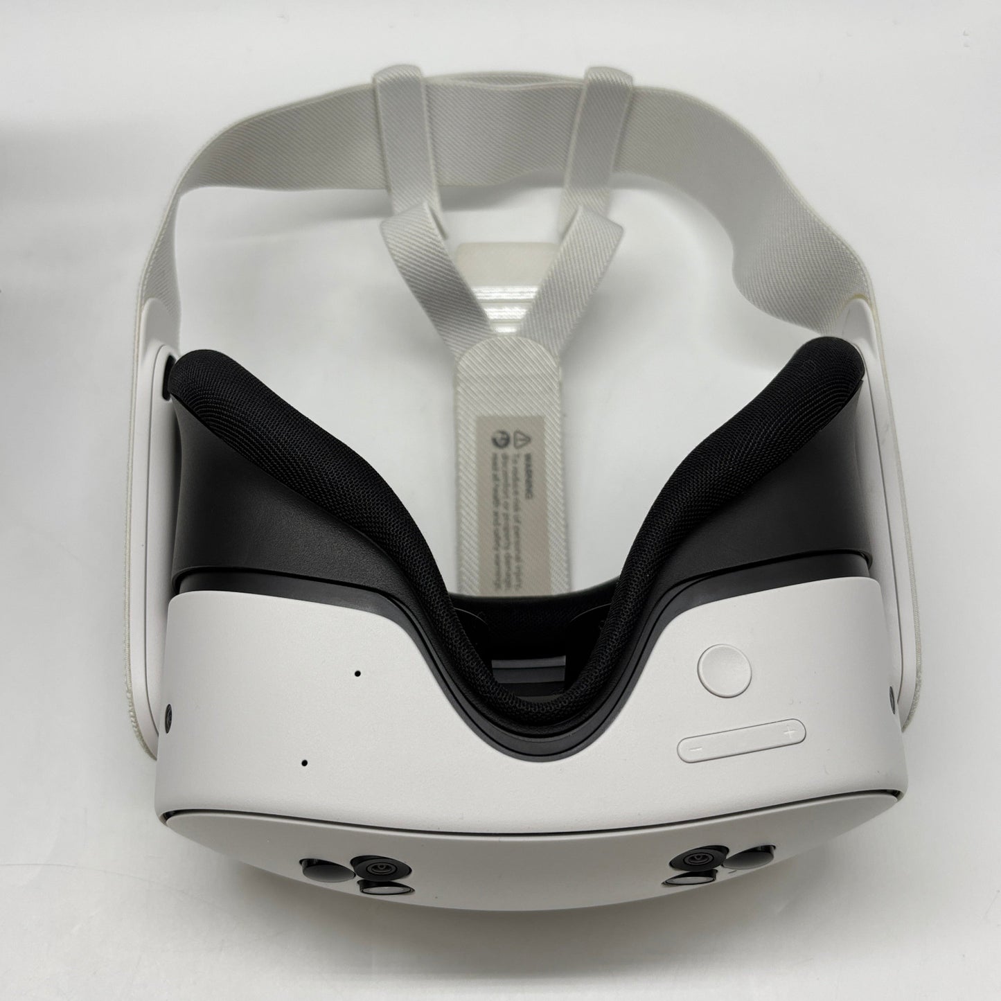 Meta Quest 3S 128GB Standalone All-in-One VR Headset P97