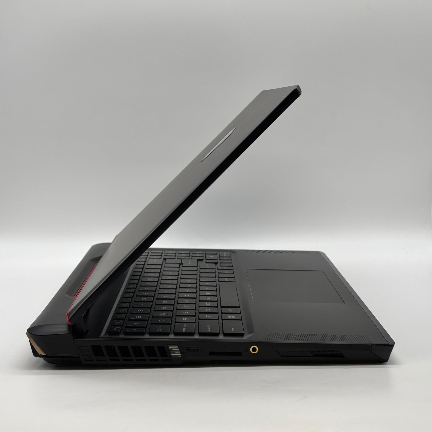 MSI Raider GE68HX MS-15M2 16" i9-13950HX 64GB RAM 2TB SSD GeForce RTX 4060
