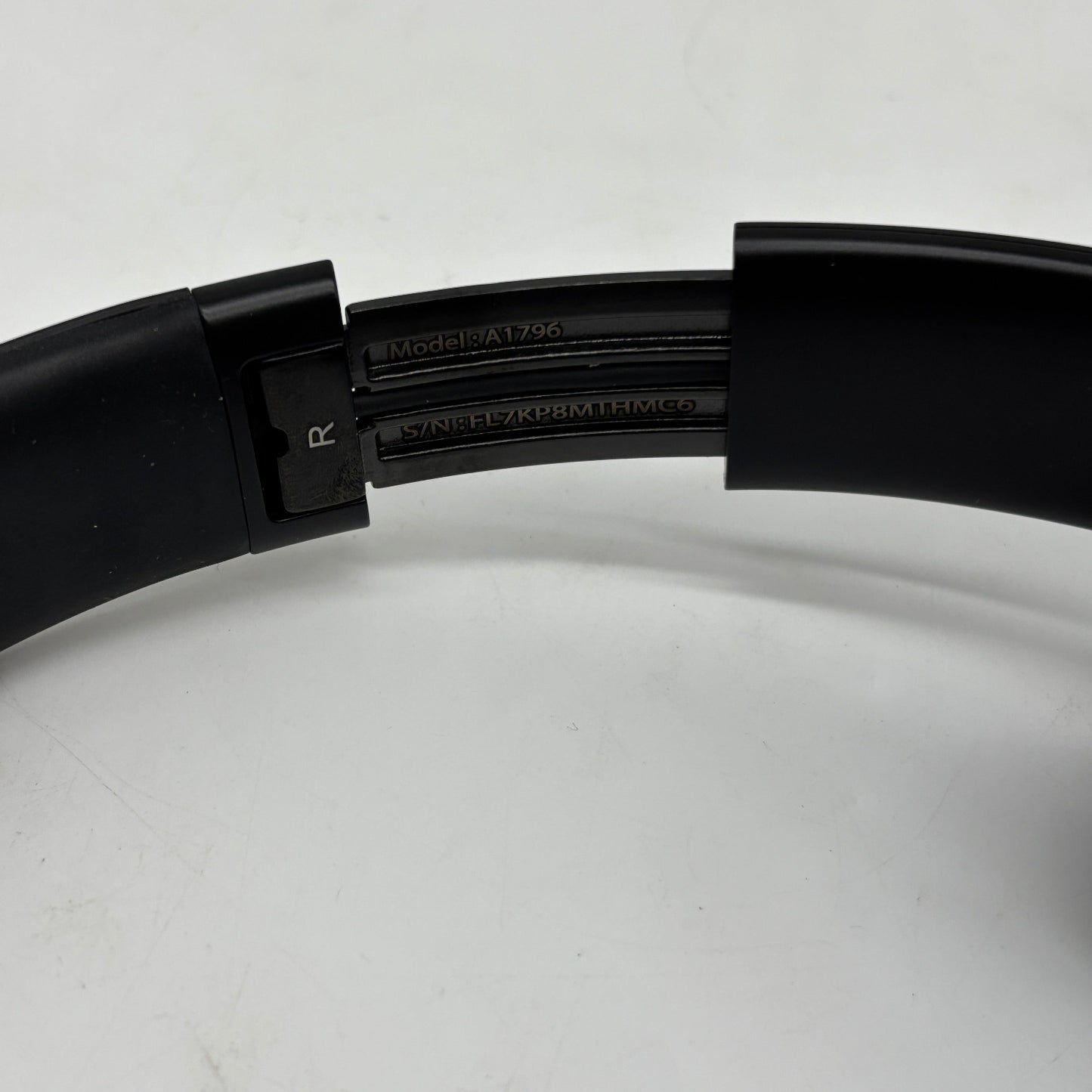 Beats Solo3 Wireless On-Ear Bluetooth Headphones Black MX432LL/A