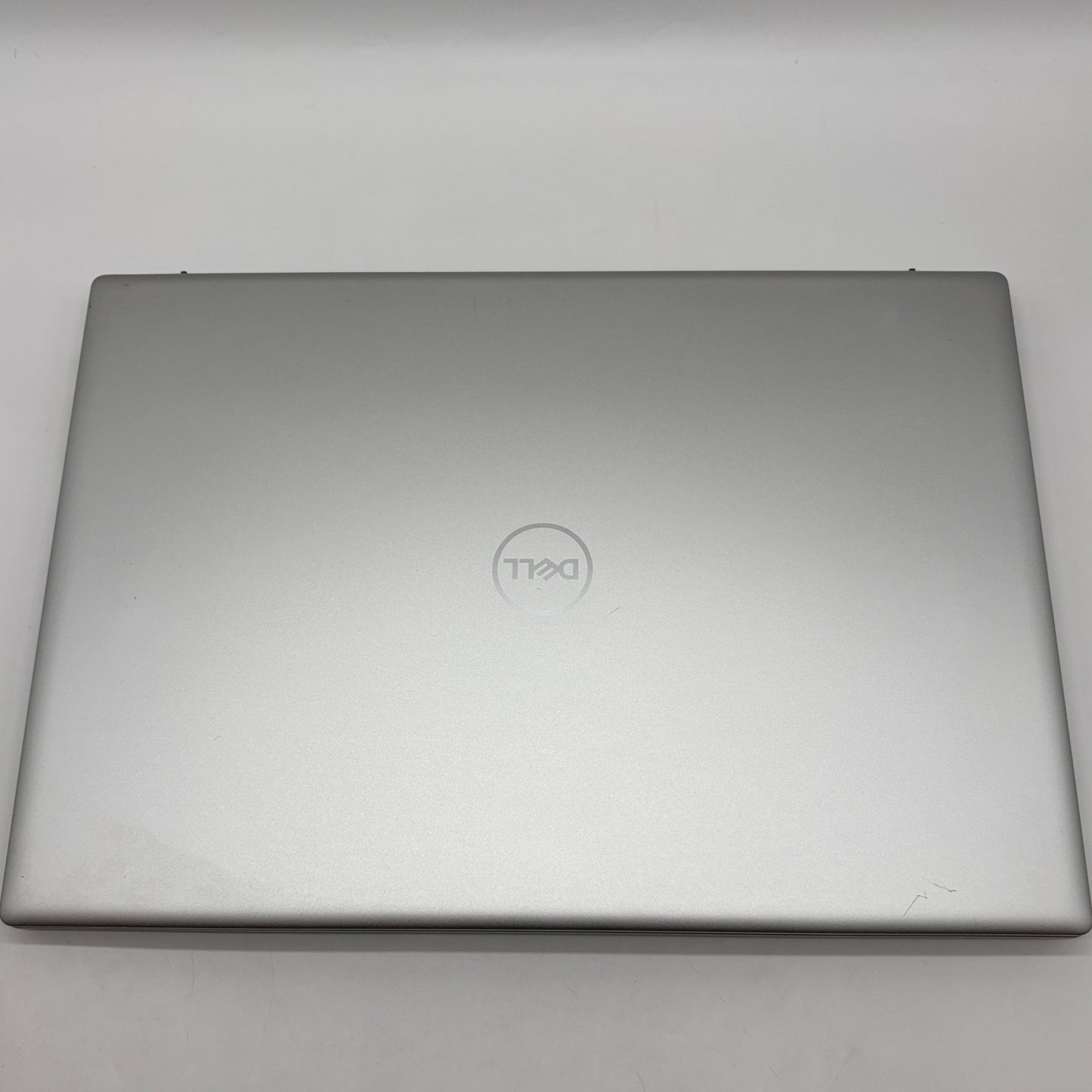Dell Inspiron 16 5635 P125F 16" Ryzen 5 5500U 2.0GHz 16GB RAM 1TB SSD