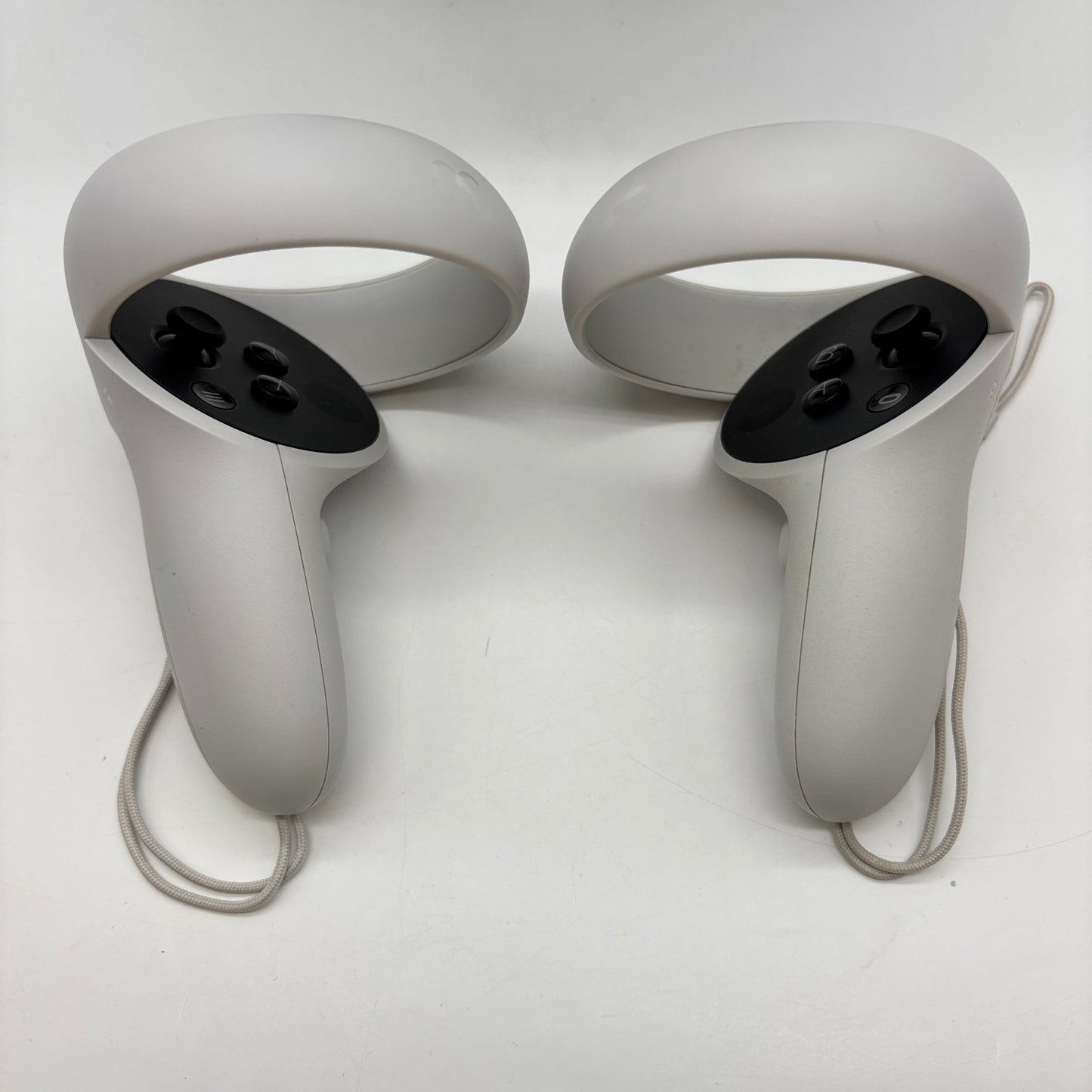 Meta Quest 2 64GB Standalone All-in-One VR Headset KW49CM