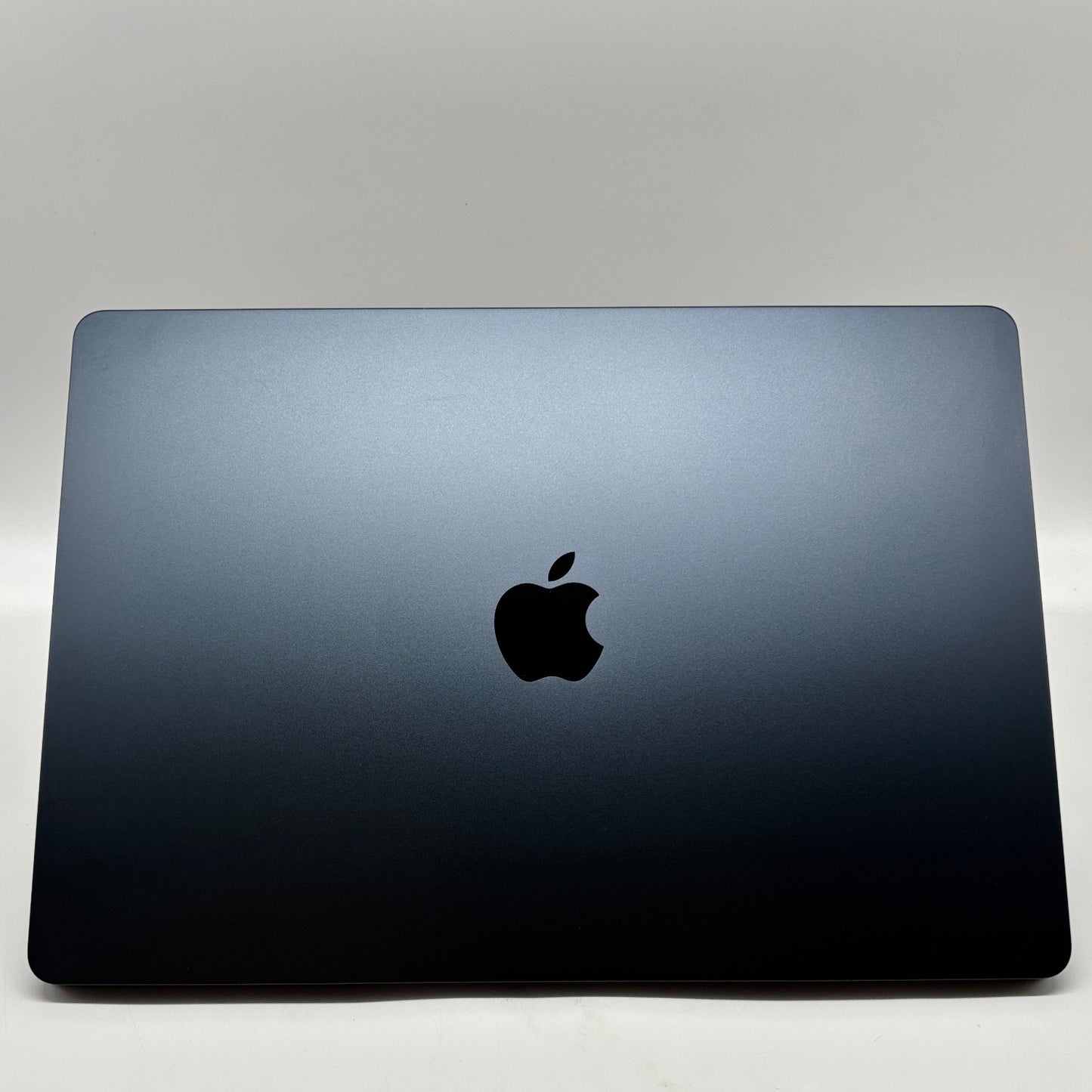 2024 Apple MacBook Air 15" M3 10C GPU 4.0GHz 16GB RAM 512GB SSD A3114