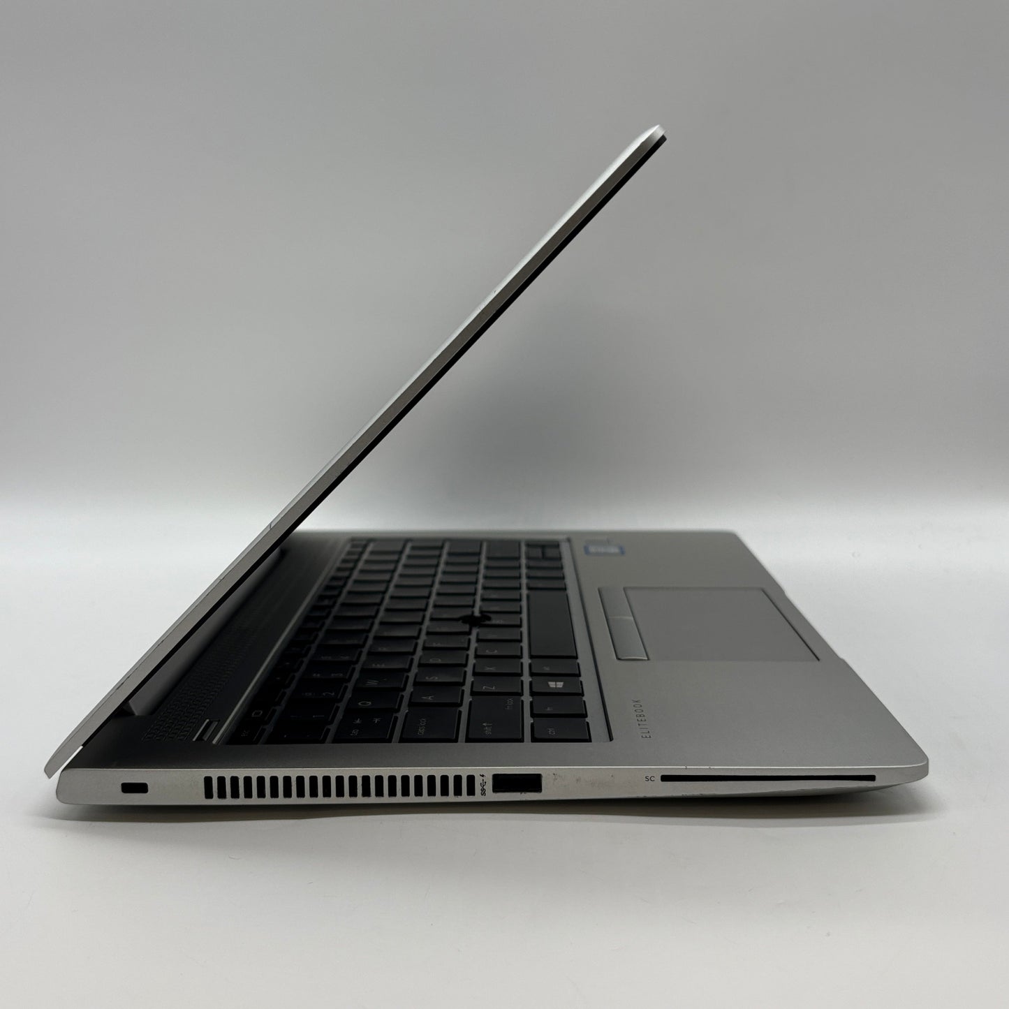 HP Elitebook 830 G6 AX200GNW 13.3" i7-8665U 2.1GHz 16GB RAM 256GB SSD