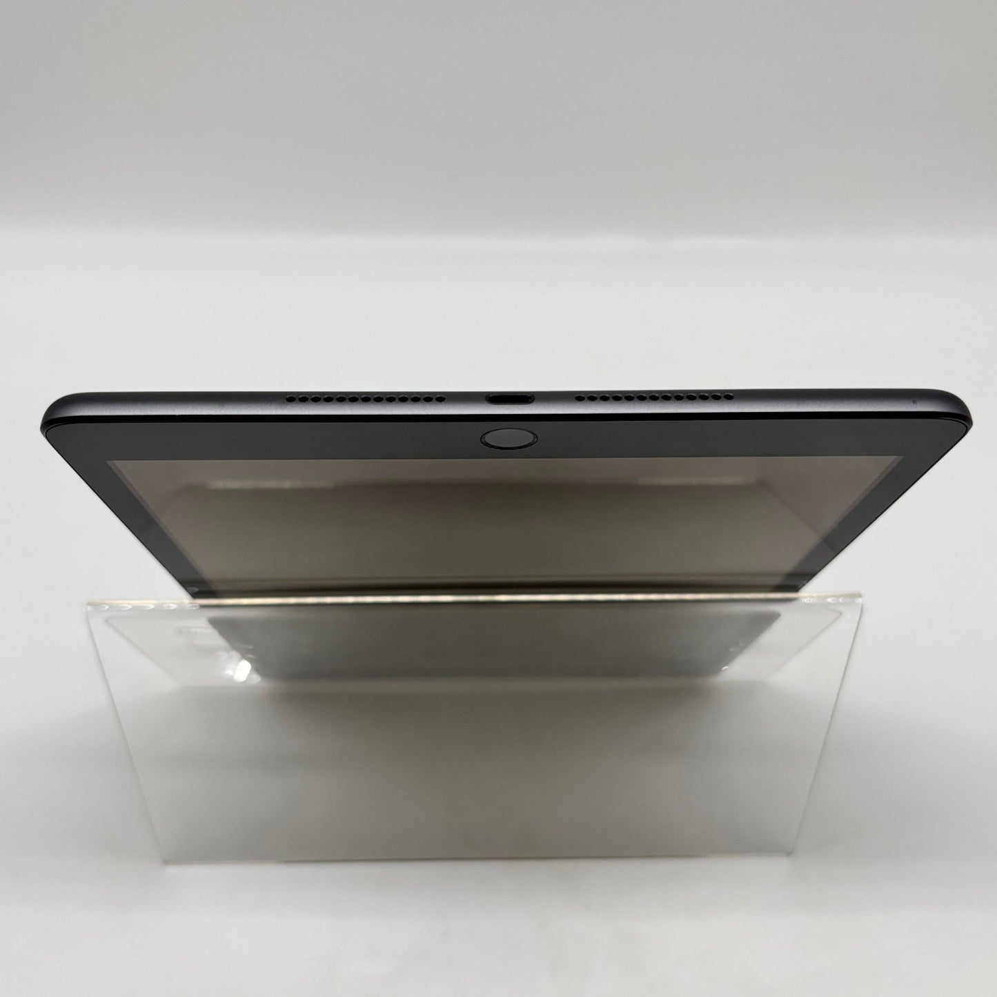 WiFi Only Apple iPad 8th Gen 32GB Space Gray MYL92LL/A