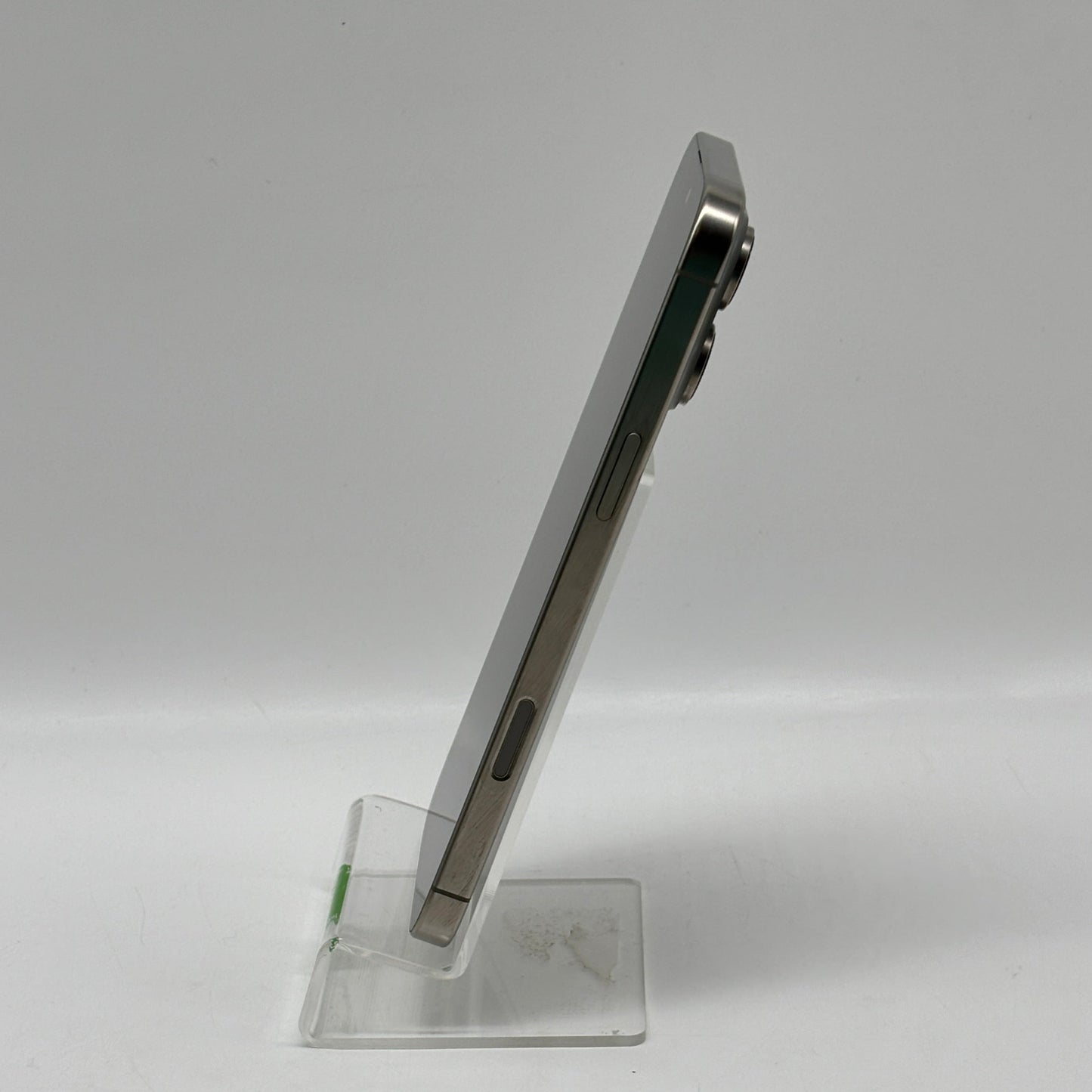 Unlocked Apple iPhone 16 Pro Max 256GB Natural Titanium MYW63LL/A