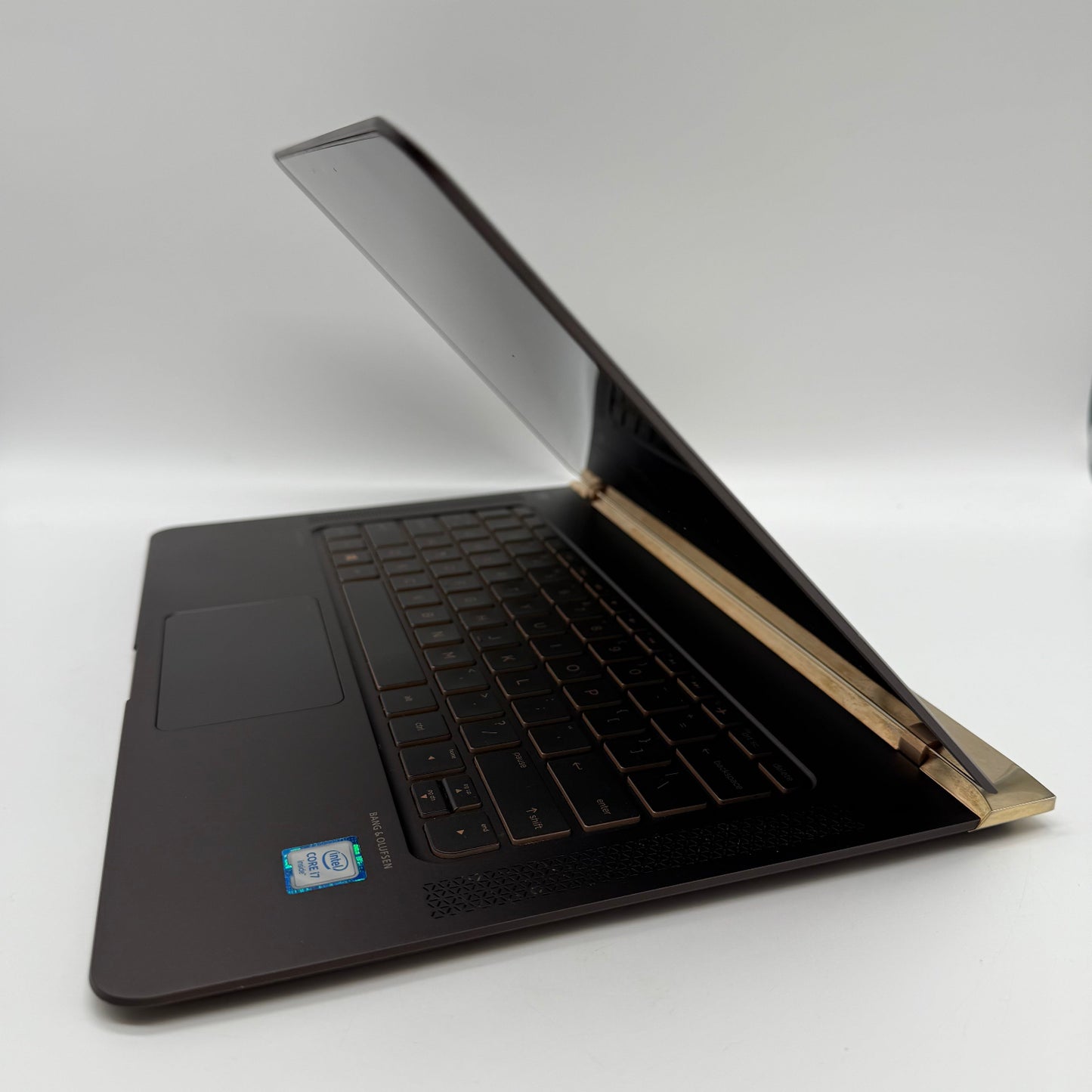 HP Pavilion x360 13-V011DX 13.3" i7-6500U 2.6GHz 8GB RAM 256GB SSD