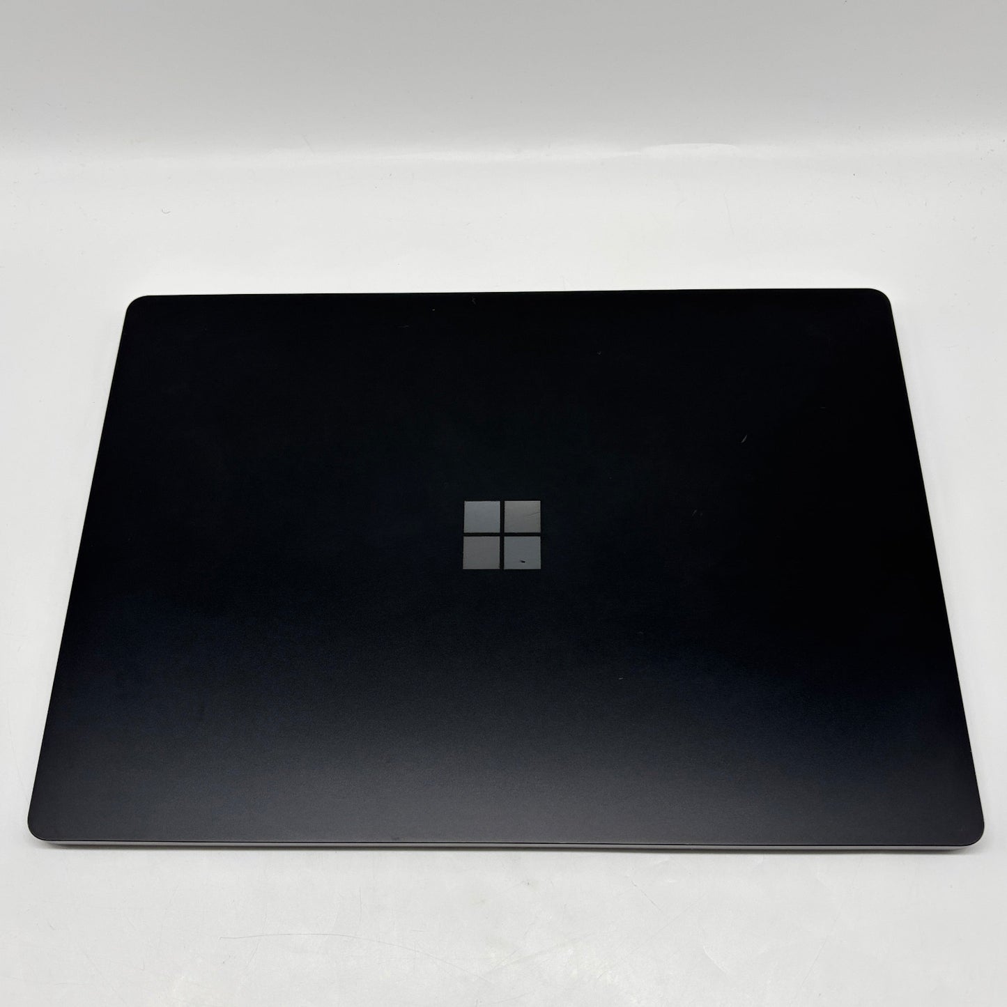 Microsoft Surface Laptop 4 1950 13.5" i7-1185G7 3.0GHz 16GB RAM 512GB SSD