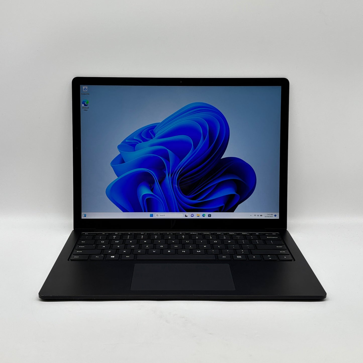 Microsoft Surface Laptop 4 1950 13.5" i7-1185G7 3.0GHz 16GB RAM 512GB SSD