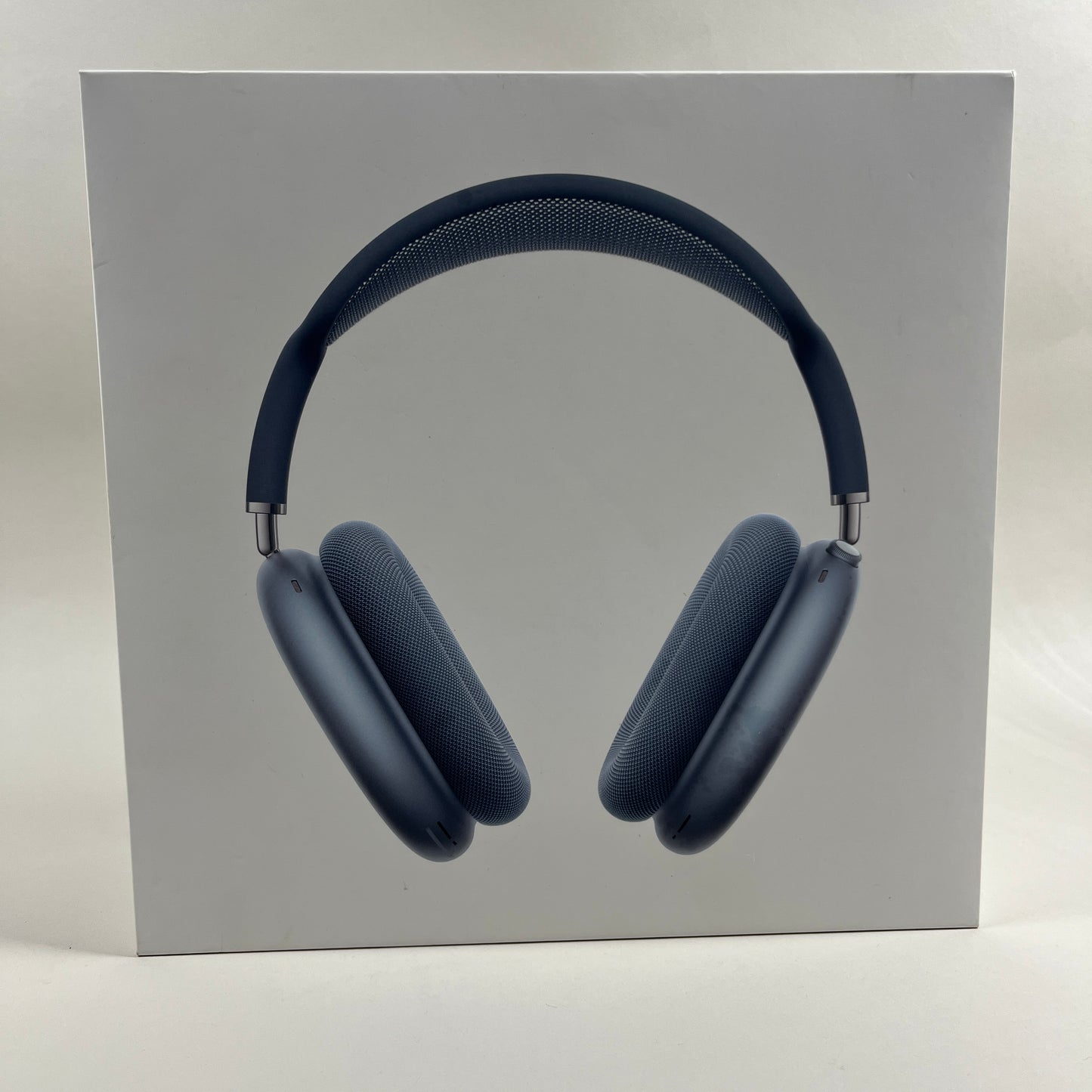 Apple AirPods Max USB-C Wireless Over-Ear Headphones BLUE MWW63AM/A