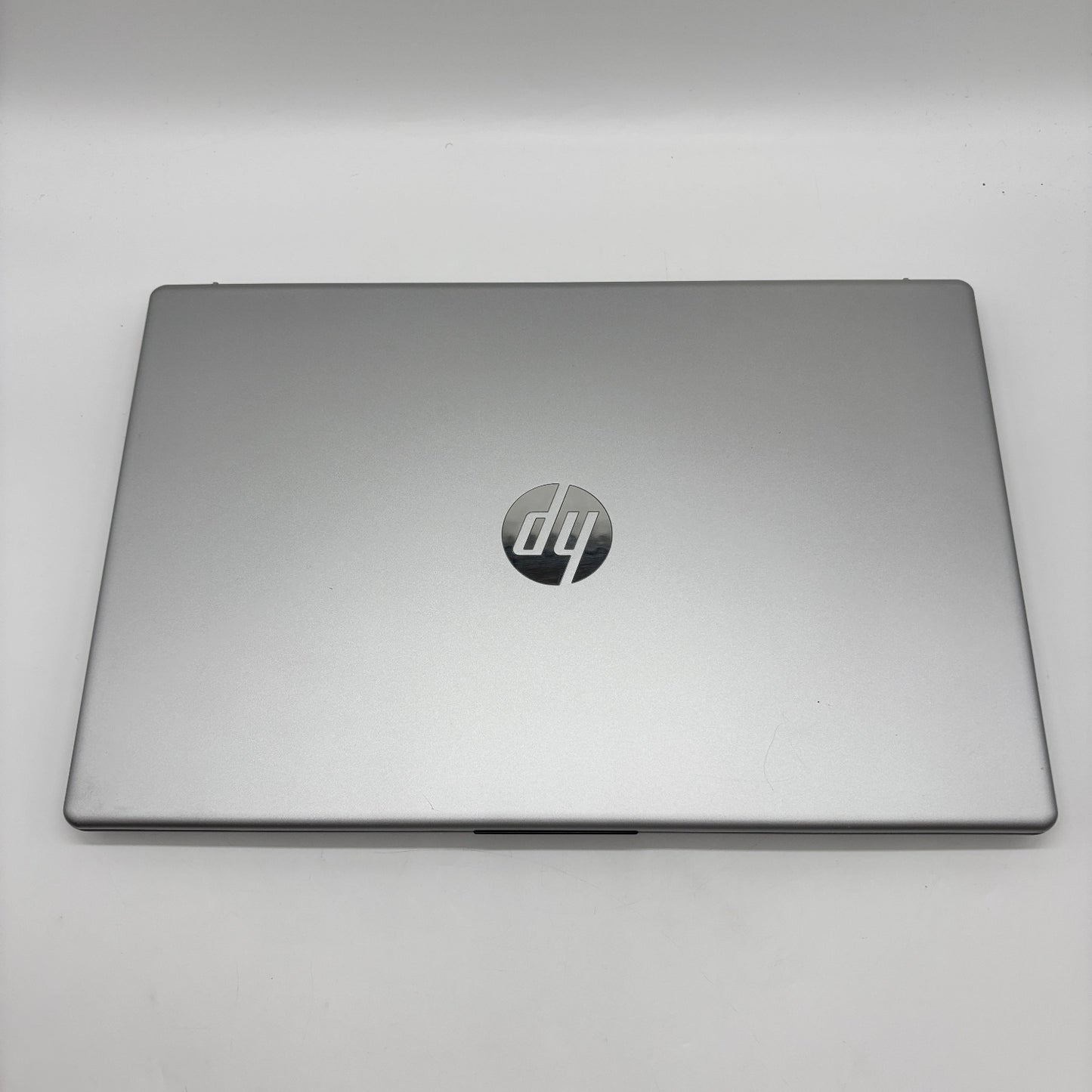 HP Laptop 15-fd0027st 15.6" i3-N305 1.8GHz 8GB RAM 256GB SSD