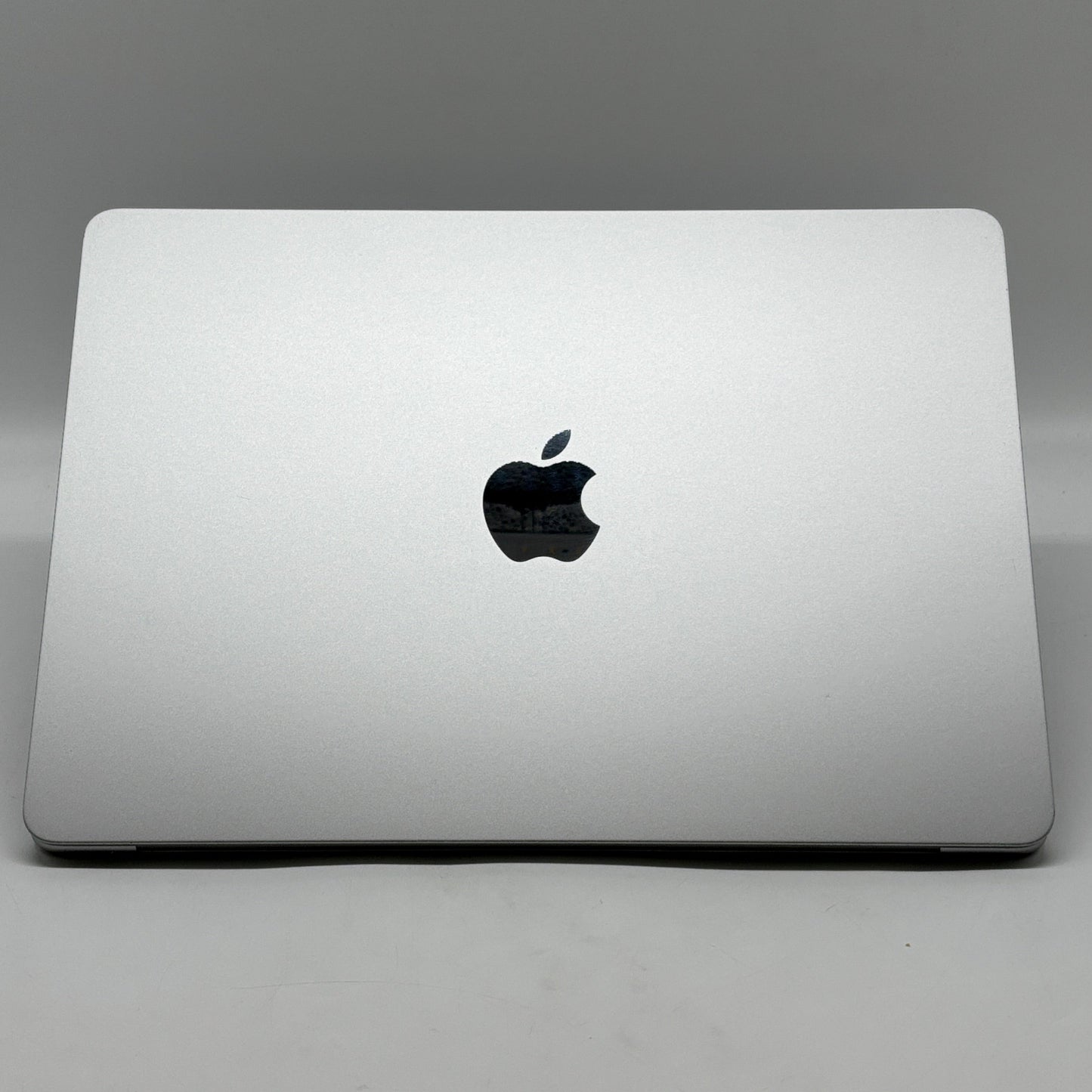 2025 Apple MacBook Air 15" M4 8C GPU 4.5GHz 16GB RAM 256GB SSD MW0W3LL/A