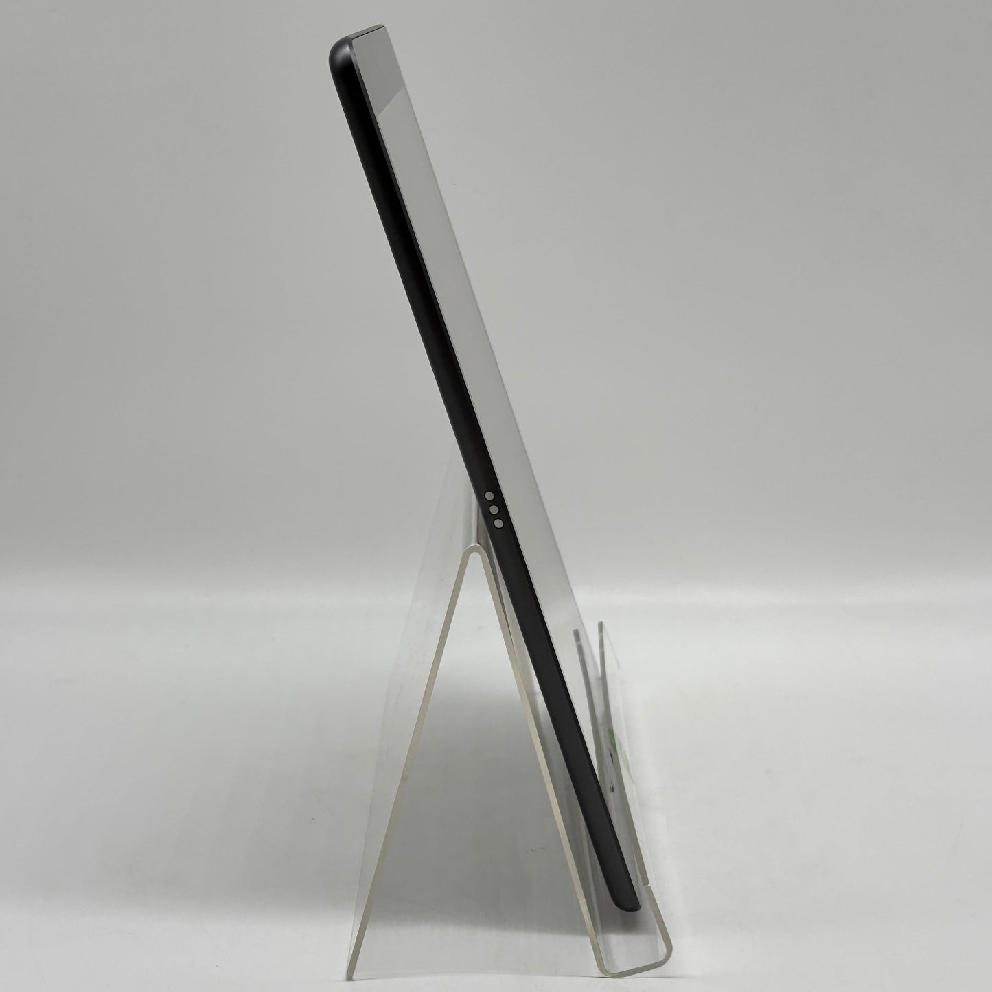 WiFi Only Apple iPad 8th Gen 32GB Space Gray MYLD2LL/A