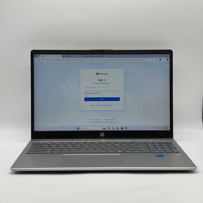 HP Laptop 15-fd0027st 15.6" i3-N305 1.8GHz 8GB RAM 256GB SSD