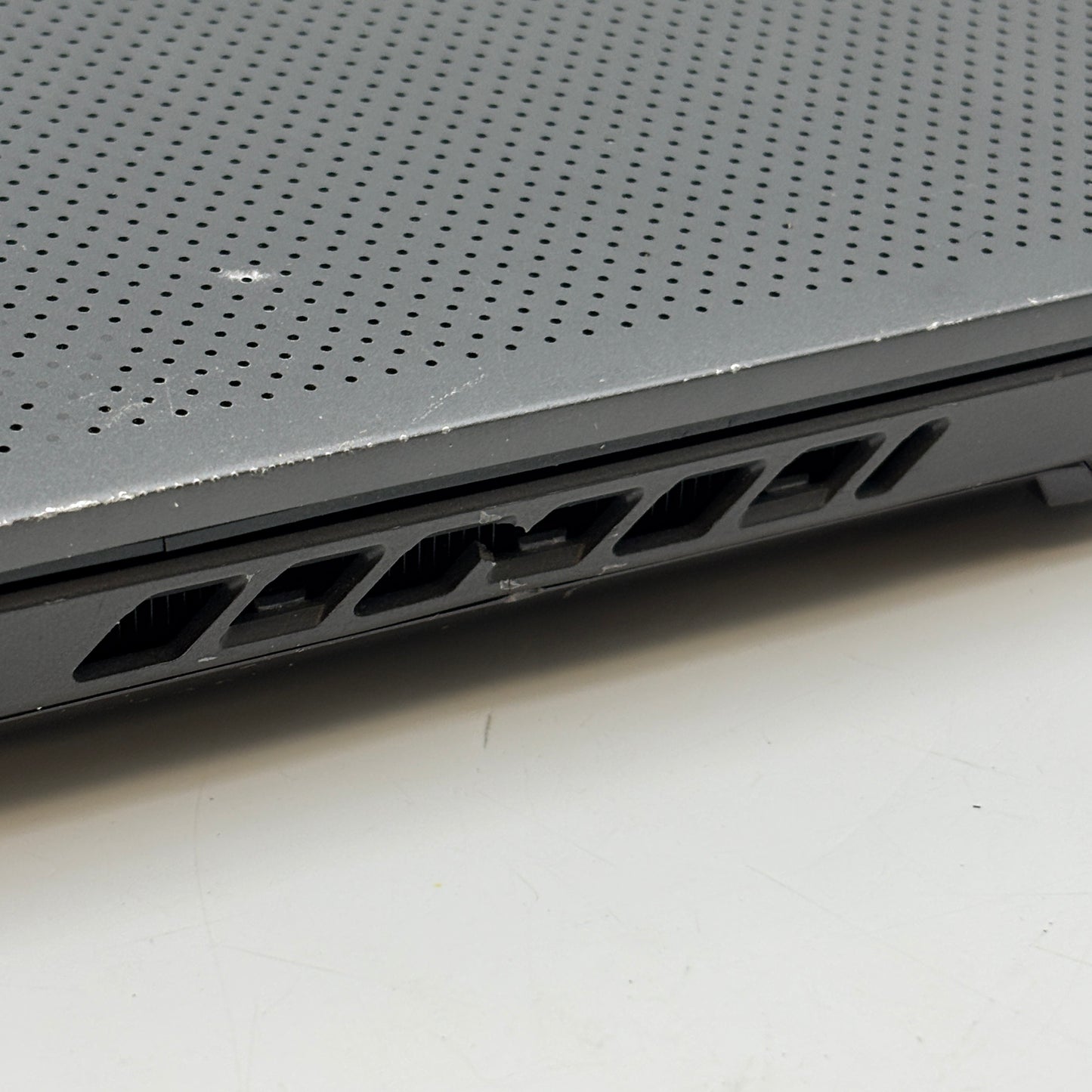 Asus ROG Zephyrus G15 15.6" AMD Ryzen 9 6900HS 3.3GHz 40GB RAM 4TB SSD RTX 3060