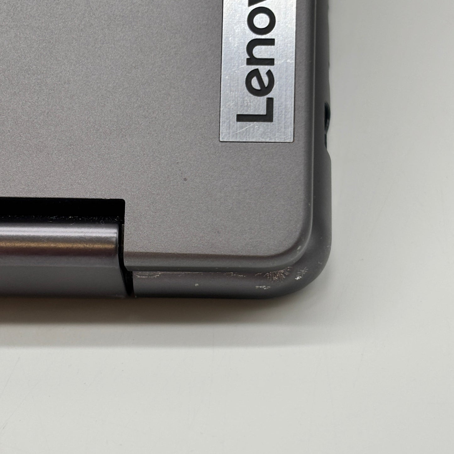 Lenovo Yoga 7 16IRL8 16" i5-1335U 1.3GHz 16GB RAM 512GB SSD