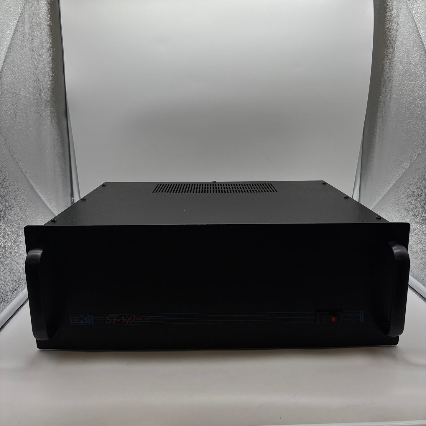 B&K Components ST-140 Stereo Power Amplifier