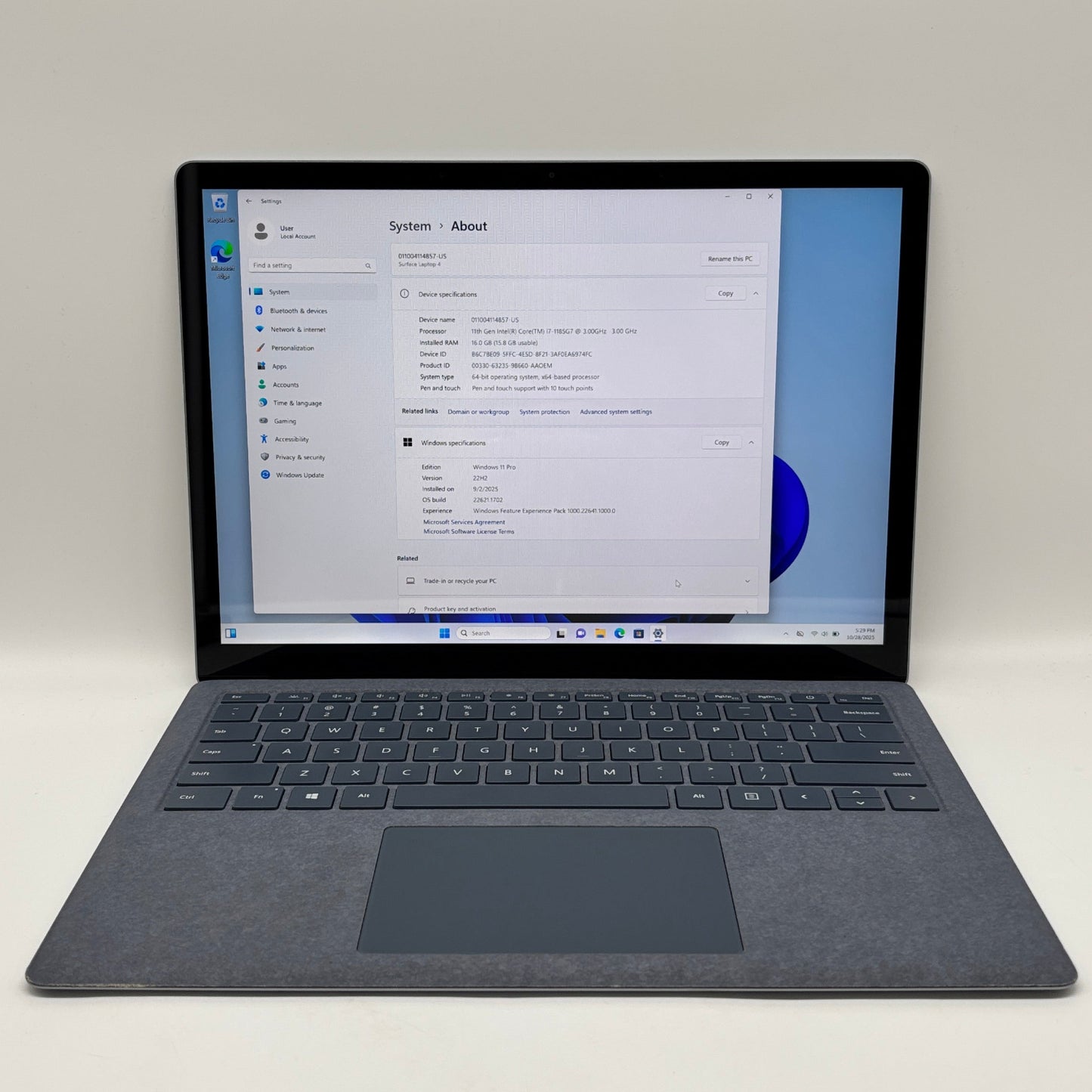 Microsoft Surface Laptop 4 1950 13.5" i7-1185G7 3.0GHz 16GB RAM 512GB SSD