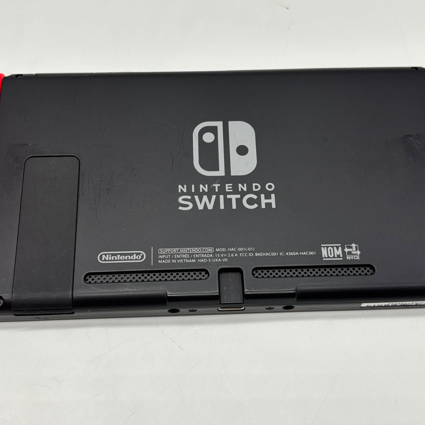 Nintendo Switch v2 Video Game Console HAC-001(-01) Red