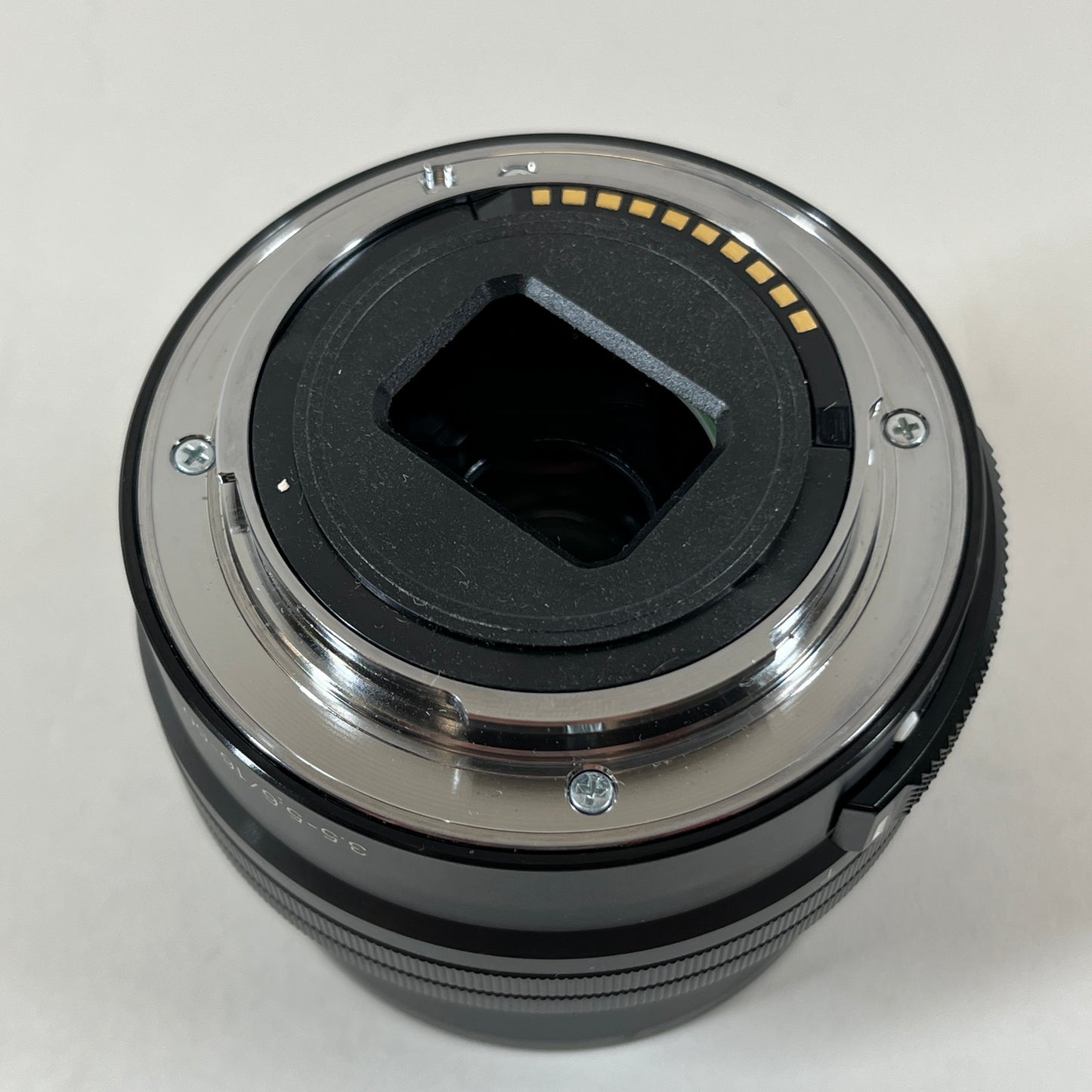 Sony SELP1650 16-50mm OSS f/3.5-5.6 E-Mount Optical Steady Shot SELP1650