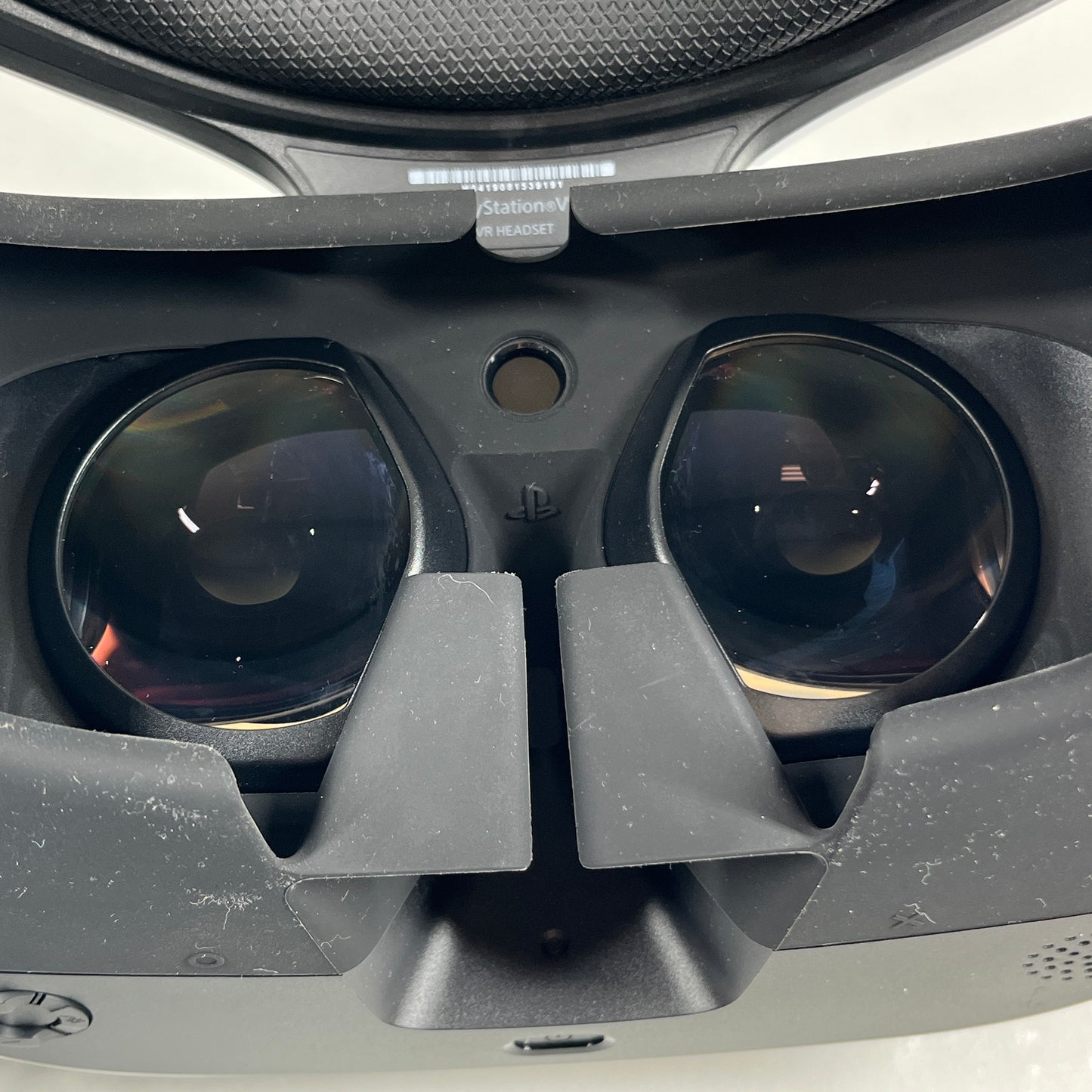 Sony Playstation 4 PS4 Virtual Reality VR Headset White CUH-ZVR1 Bundle