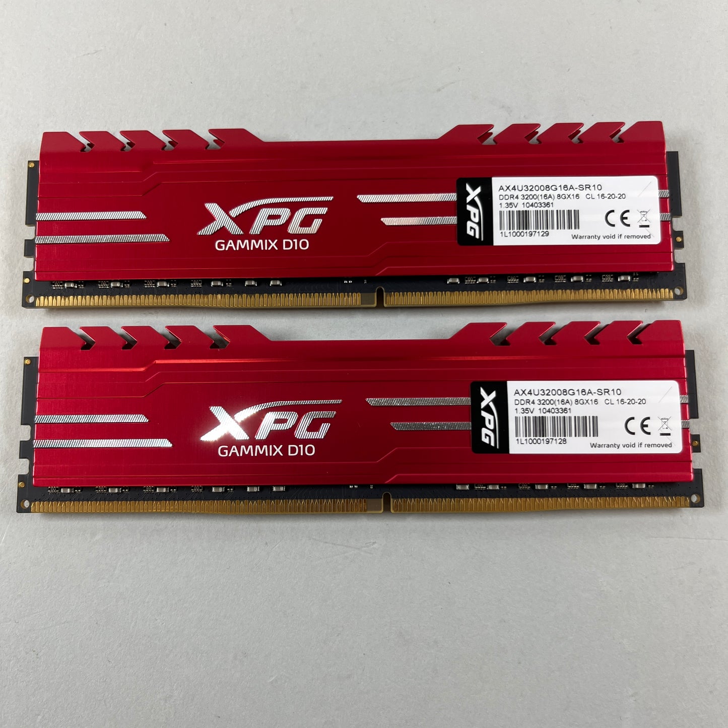 XPG GAMMIX D10 16GB (2x8GB) DDR4 3200MHz AX4U32008G16A-SR10