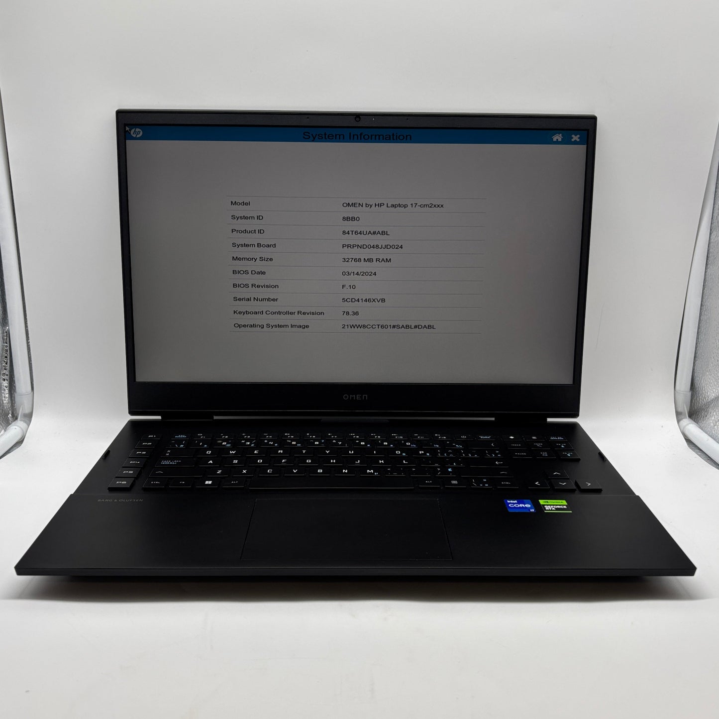 HP Omen 17-CM2002CA 17.3" i7-13700HX 2.1GHz 32GB RAM 4TB SSD GeForce RTX 4060