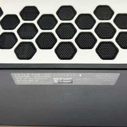 Alienware Area-51m P38E 17.3" i9-9900K 32GB RAM 2TB SSD/HDD Geforce RTX 2070