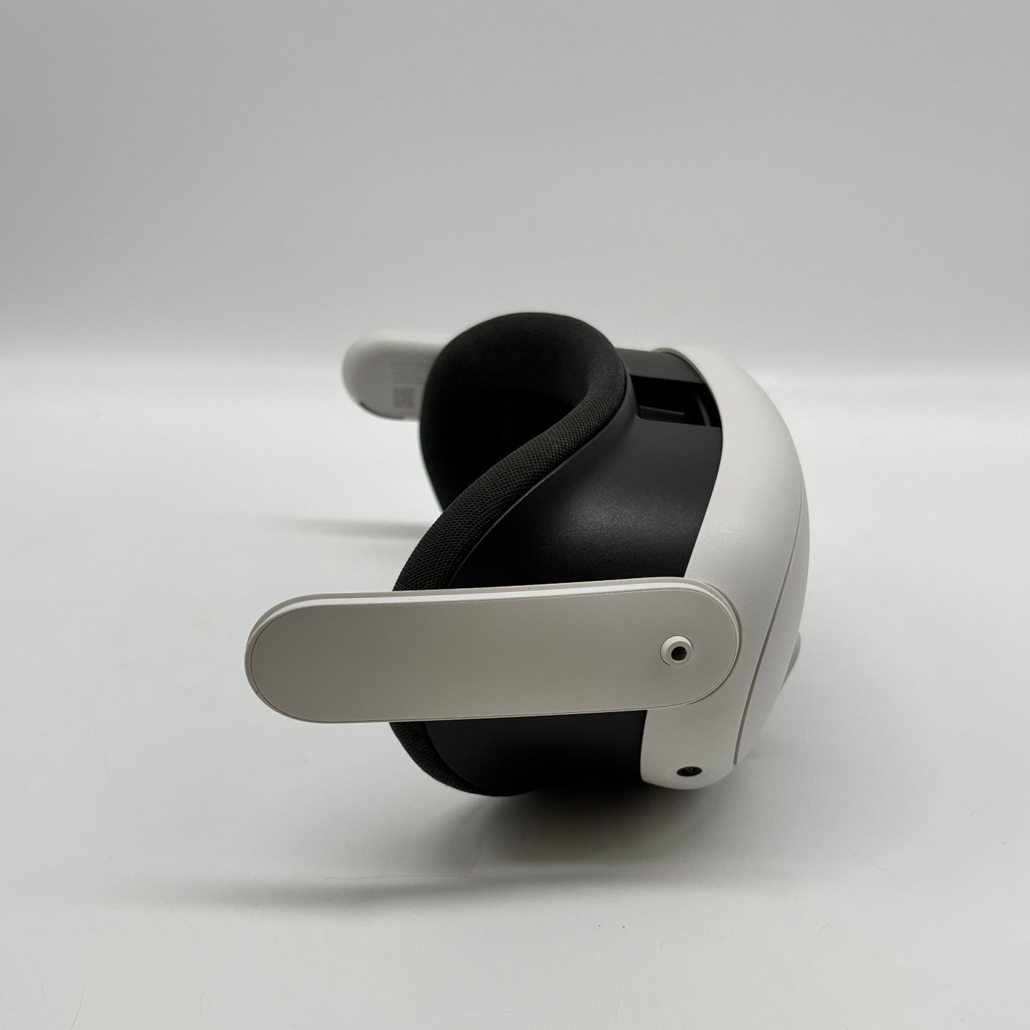 Broken Meta Quest 3 128GB Standalone All-in-One VR Headset S3A - Boot Loop/No Head Strap