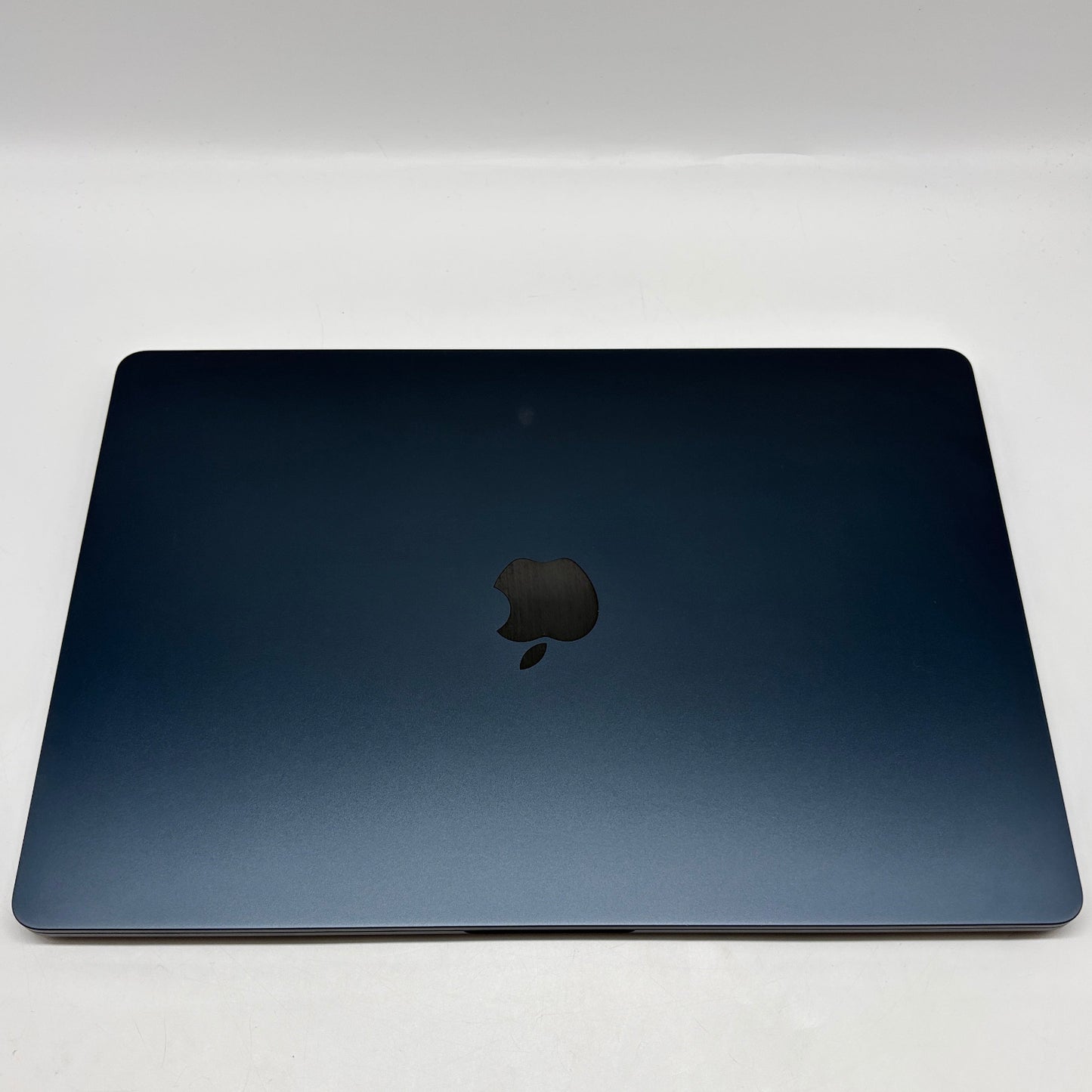 2024 Apple MacBook Air 15" M3 10C GPU 4.0GHz 16GB RAM 512GB SSD A3114