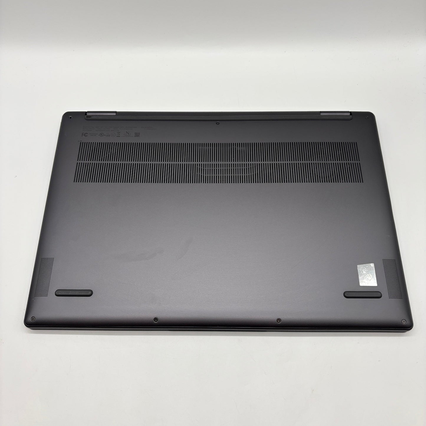 Lenovo Yoga 7 16IAP7 16" i5-1240P 1.7GHz 8GB RAM 512GB SSD