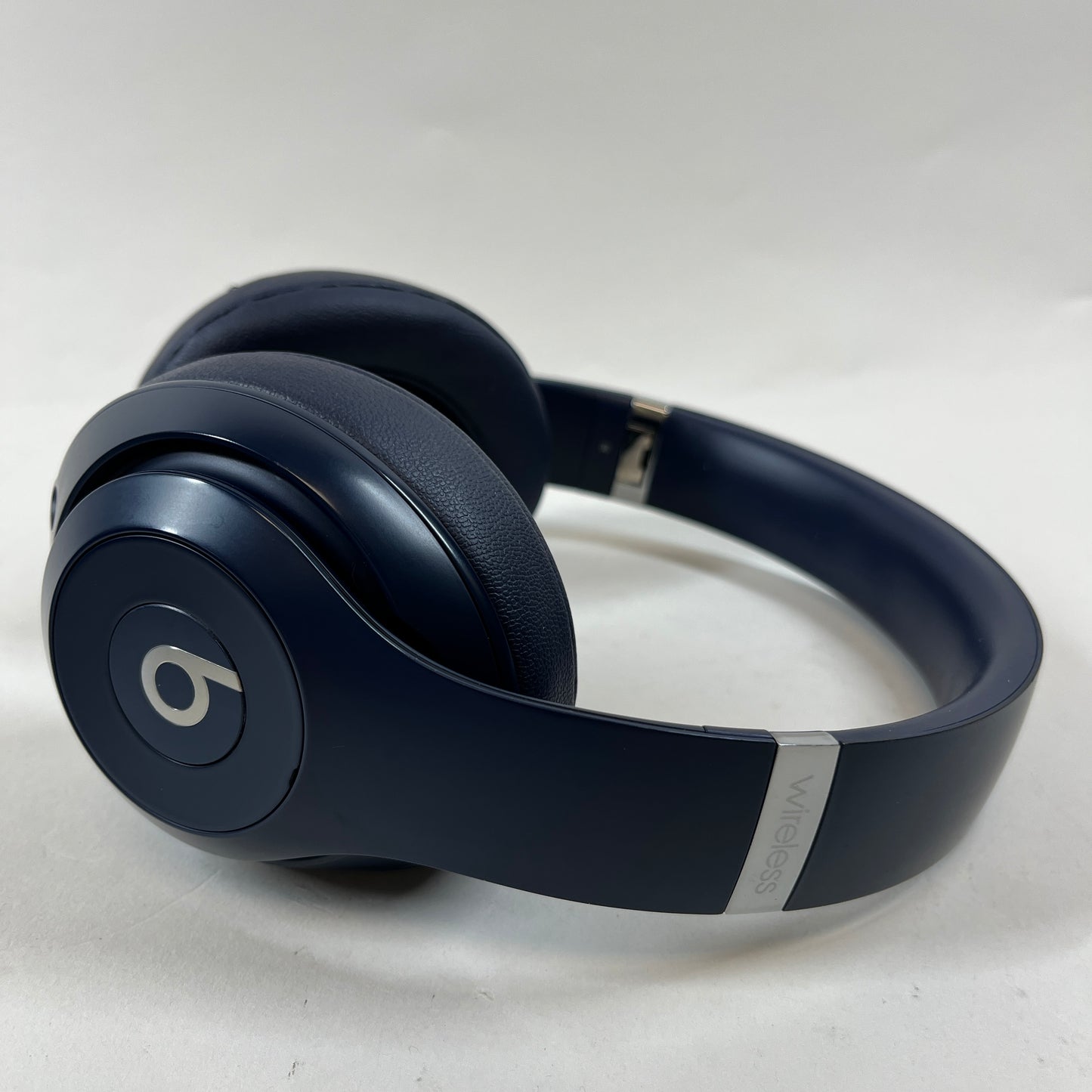 Beats Studio3 Wireless Over-Ear Bluetooth Headphones Dark Blue A1914