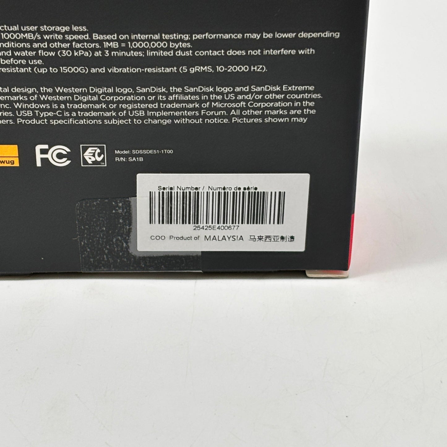 New SanDisk Extreme Portable SSD 1TB SDSSDE51-1TOO-AW25