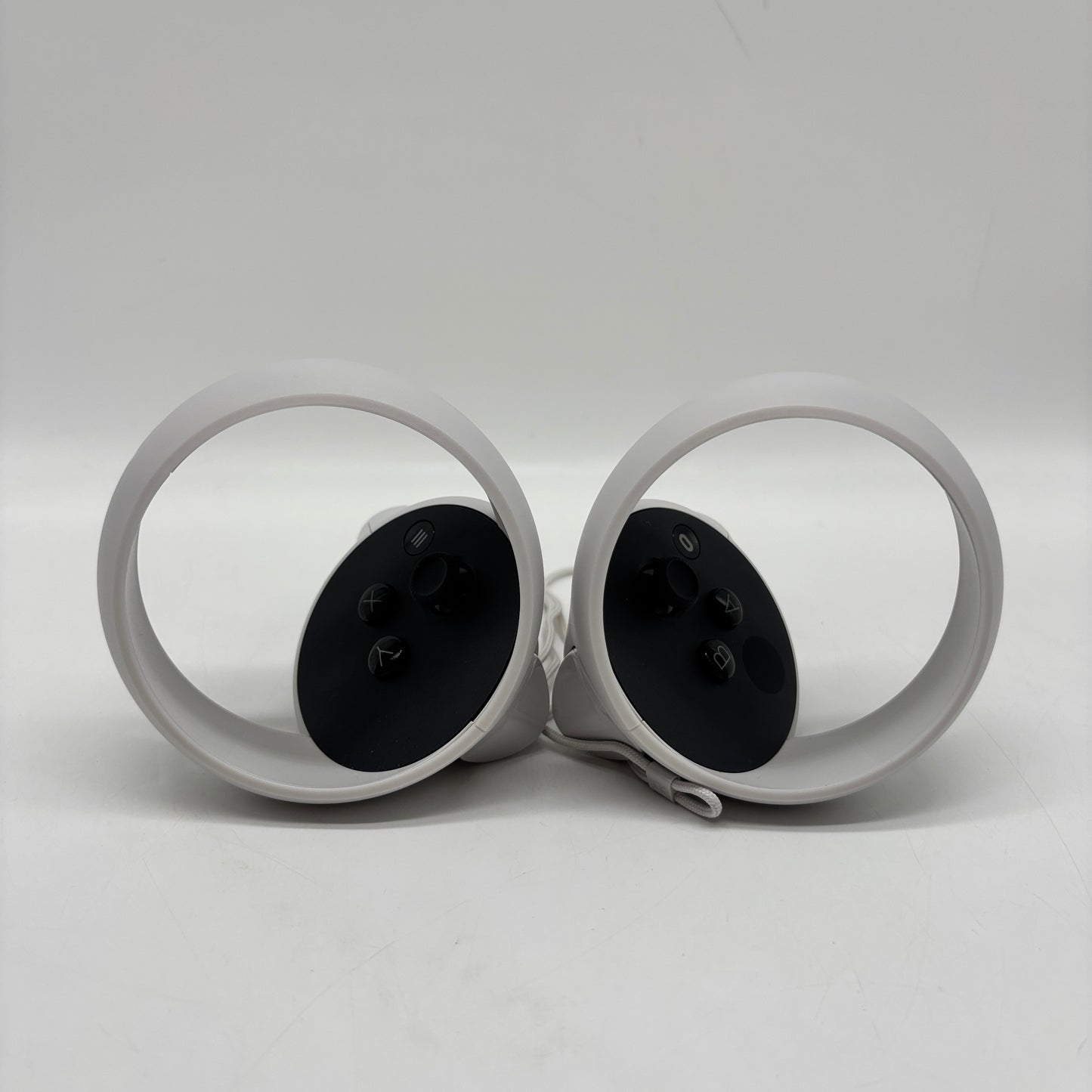 Oculus Quest 2 128GB Standalone All-in-One VR Headset KW49CM