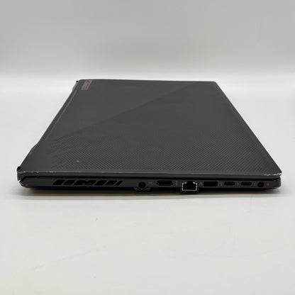 Asus ROG Zephyrus G15 15.6" AMD Ryzen 9 6900HS 3.3GHz 40GB RAM 4TB SSD RTX 3060