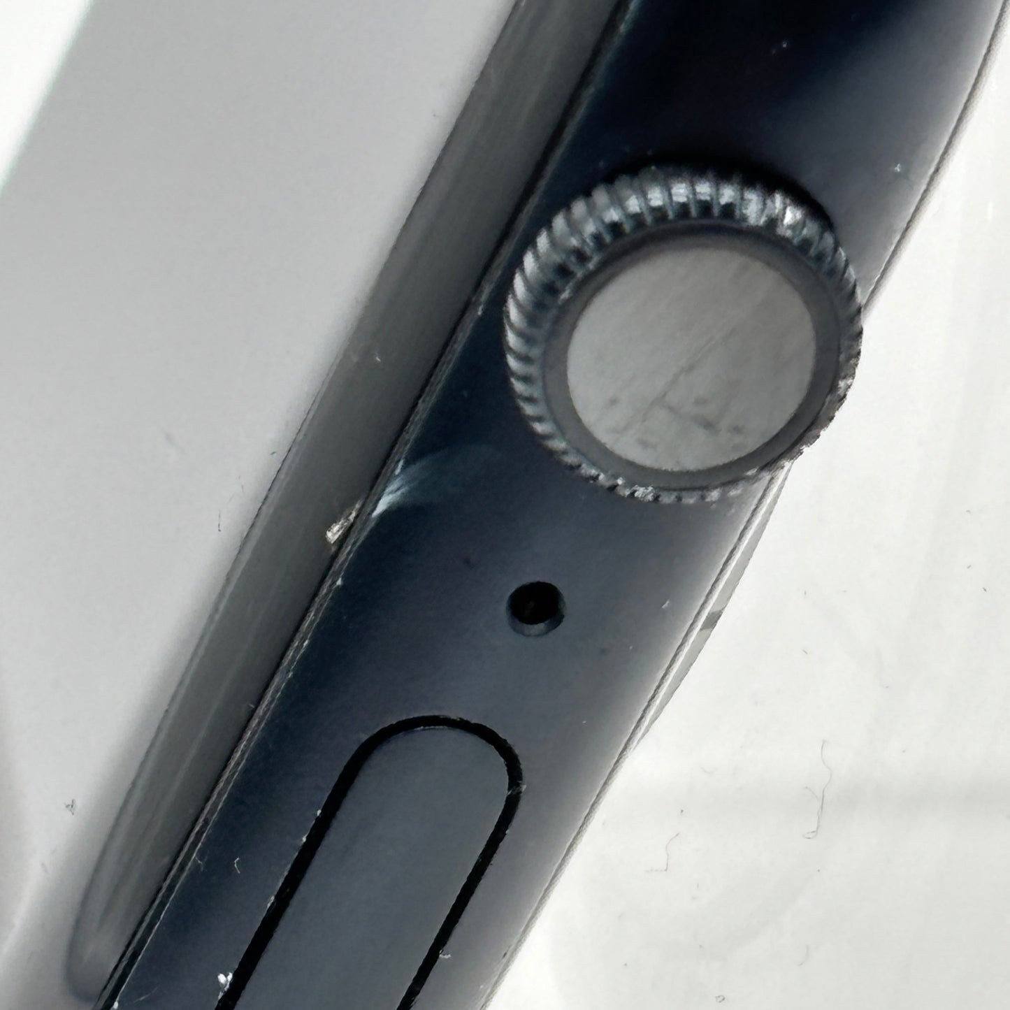 GPS Only Apple Watch Series 8 45MM Black Aluminum MNUL3LL/A - Face Only