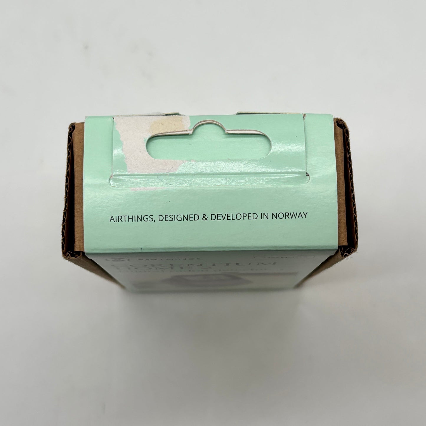 New Airthings Corentium Home 2 Digital Radon Detector 325