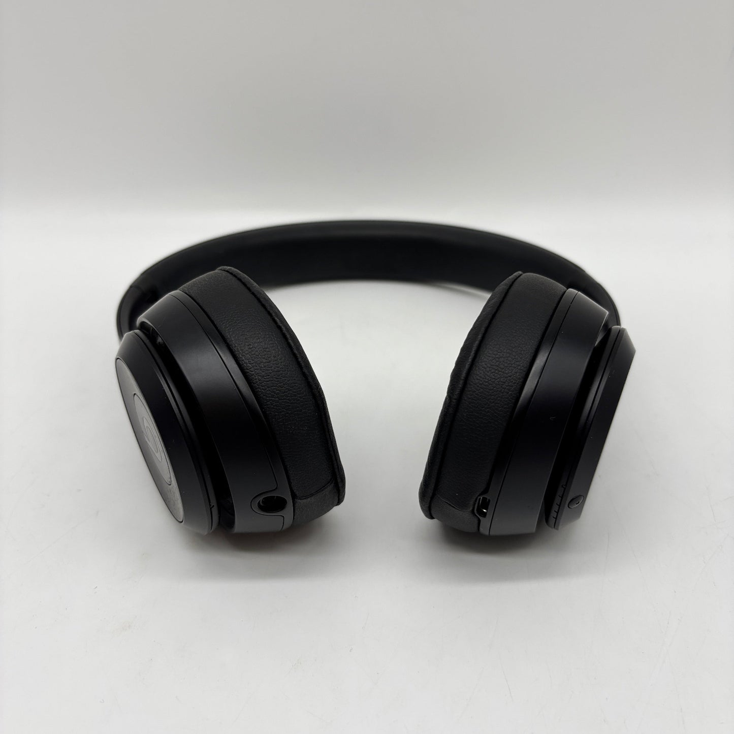 Beats Solo3 Wireless On-Ear Bluetooth Headphones Black MX432LL/A