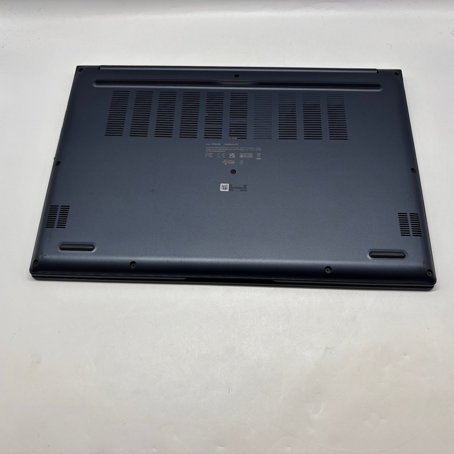 Asus Vivobook M1603Q 16" Ryzen 7 5800HS 3.2GHz 12GB RAM 512GB SSD