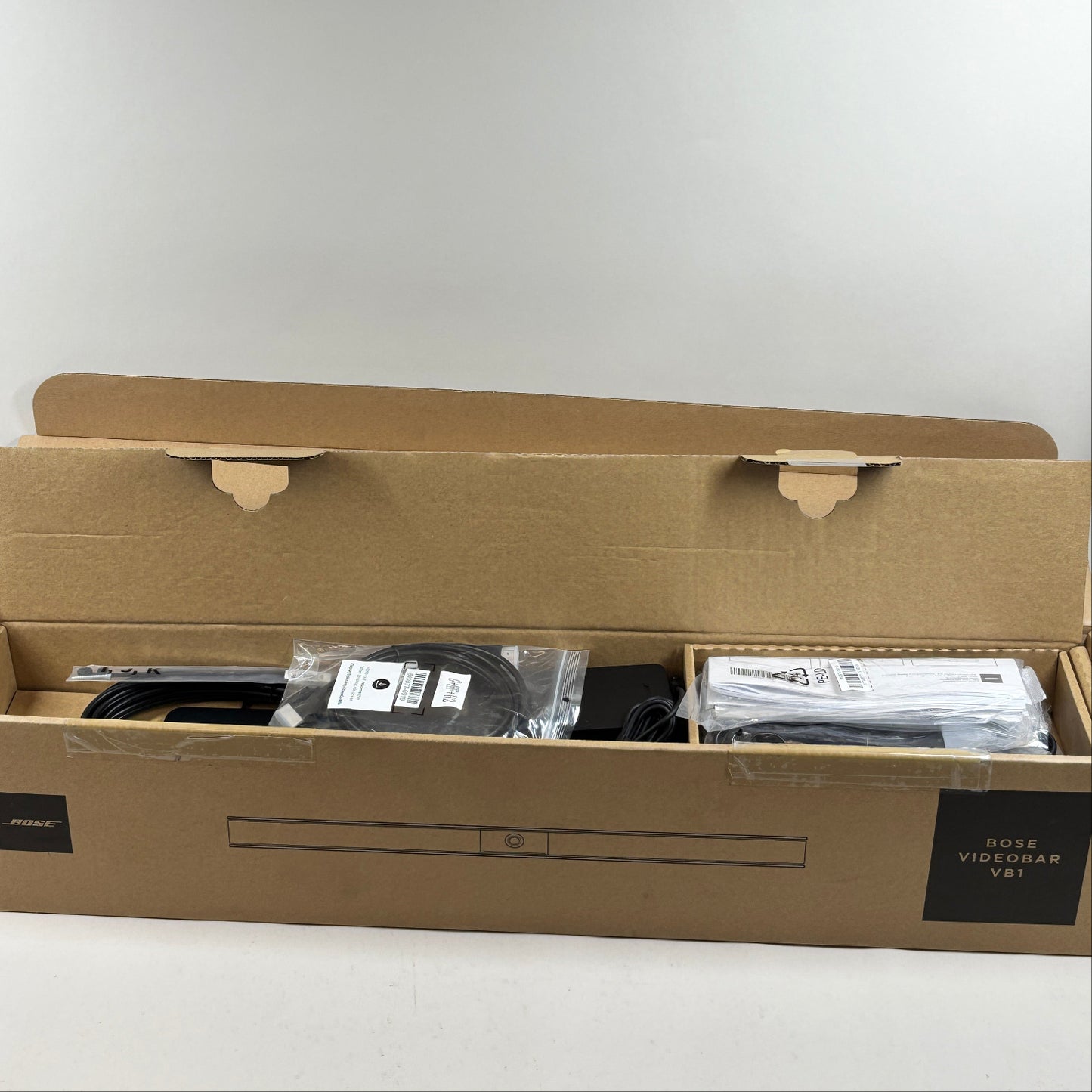 New Bose VideoBar VB1 VideoBar Black 842415-1110 VideoBar Display Mounting Kit