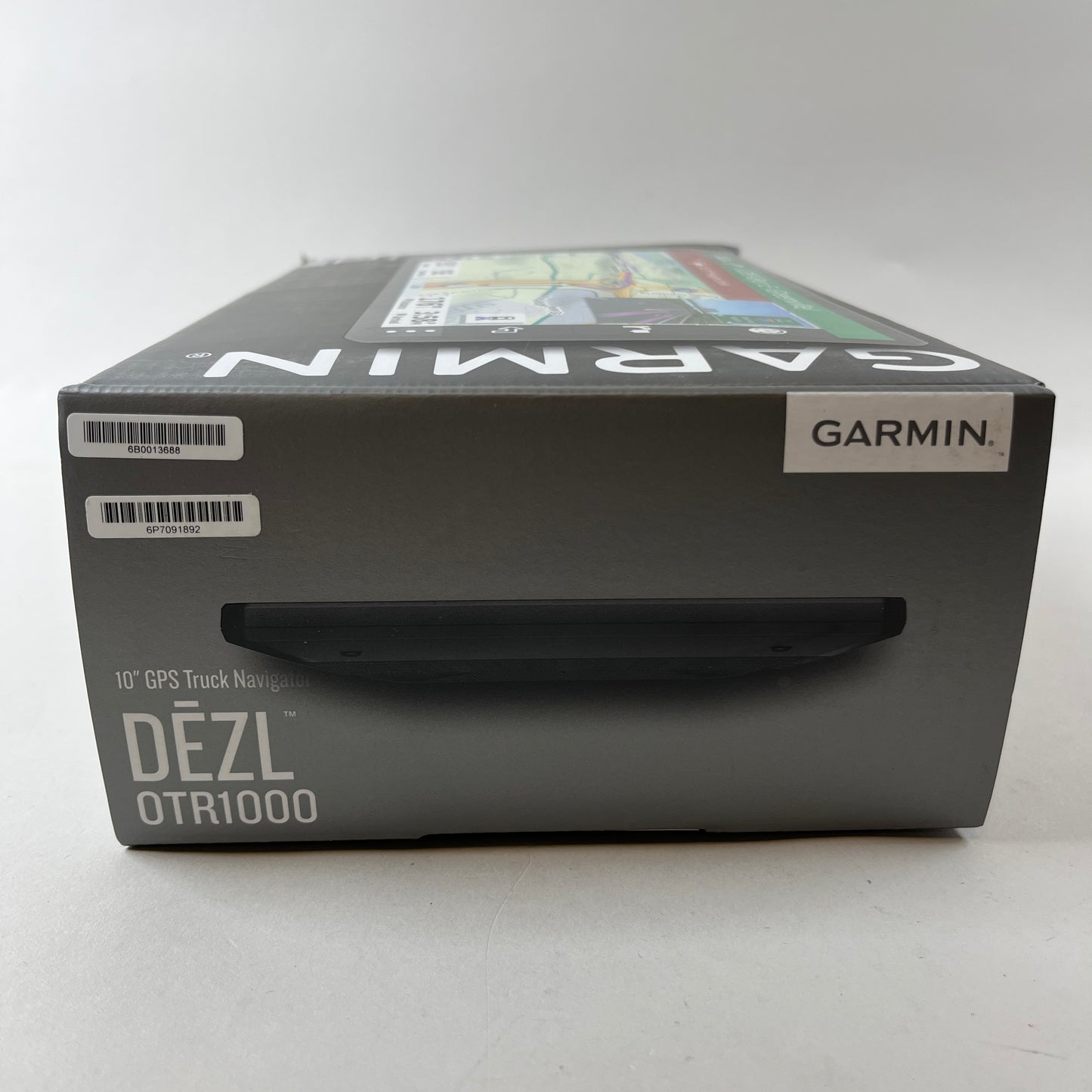 New Garmin DEZL 10" GPS Truck Navigation  OTR1000