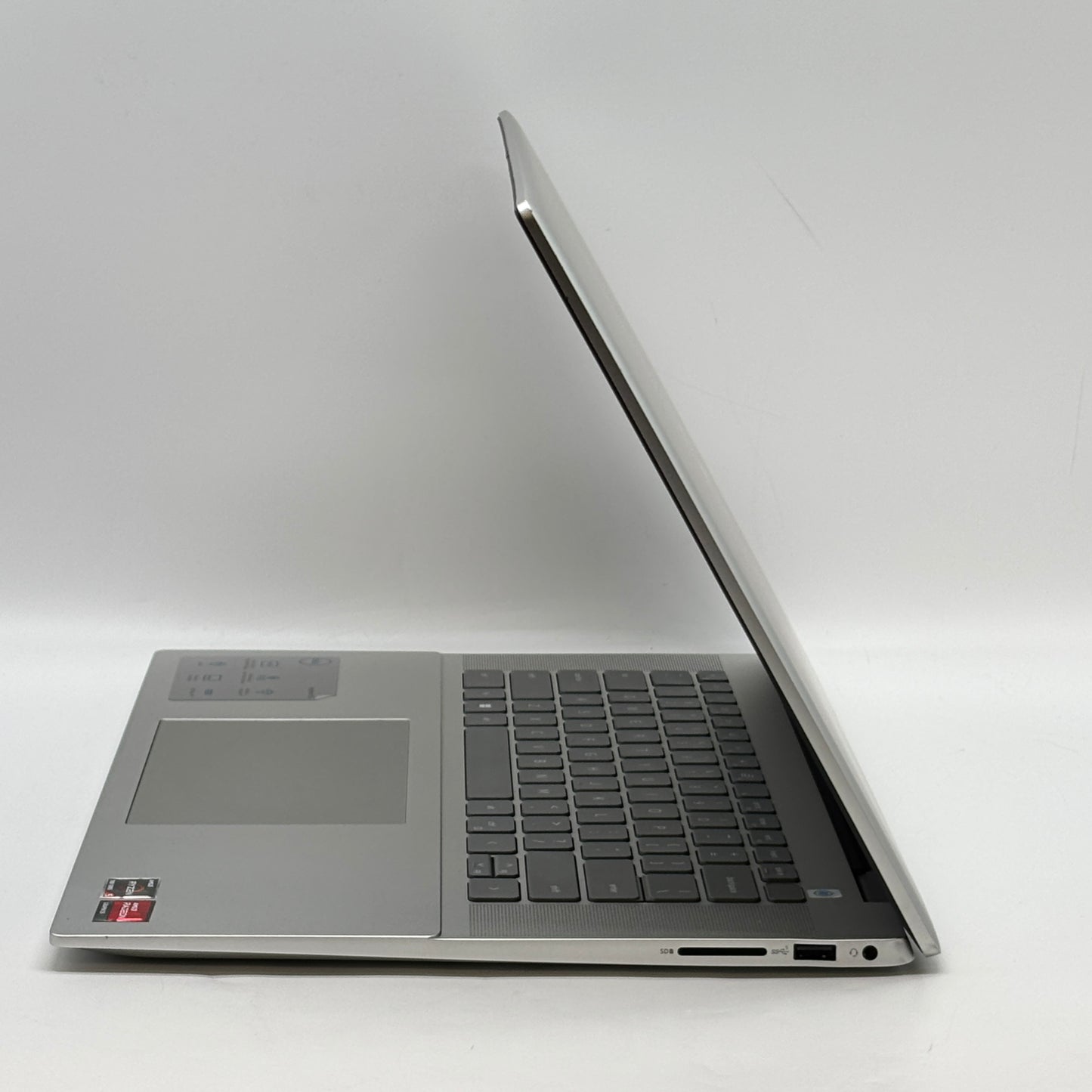 Dell Inspiron 16 5635 16" Ryzen 5 7530U 2.0GHz 8GB RAM 512GB SSD