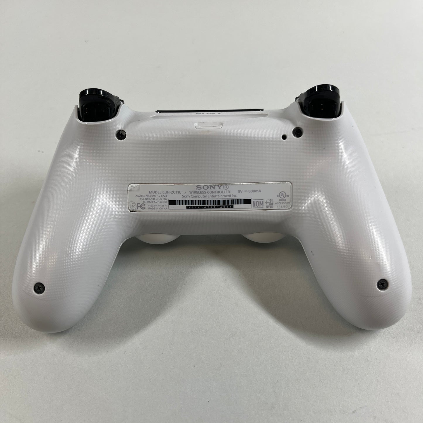 Sony PlayStation 4 PS4 DualShock 4 Wireless Controller White CUH-ZCT1U